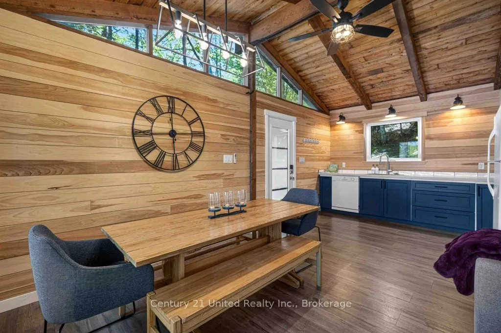 1233 Stinson Drive