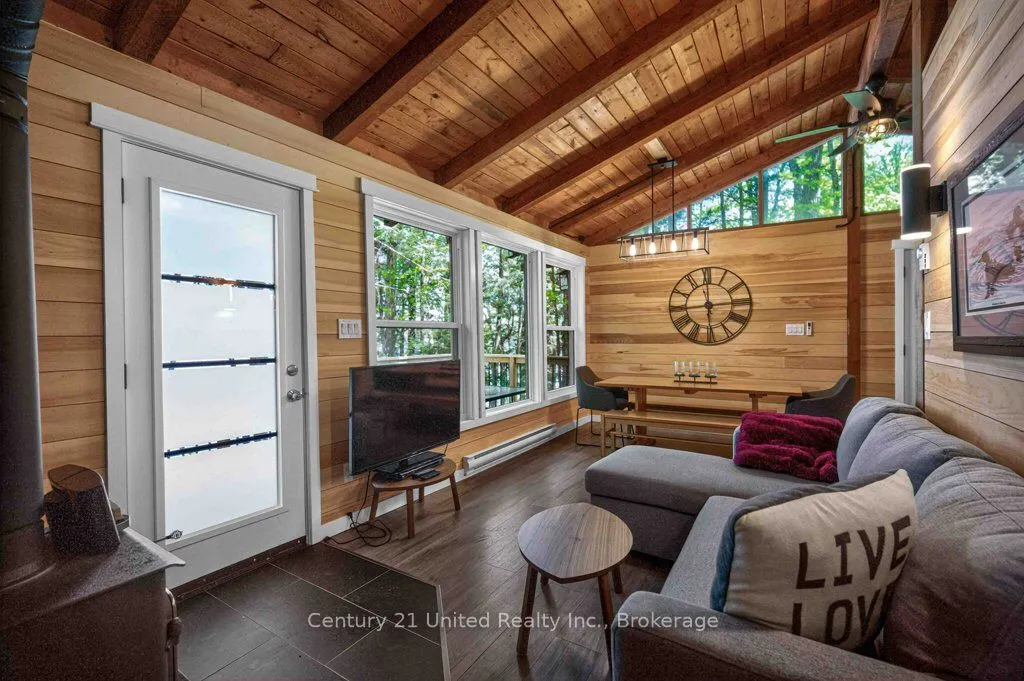 1233 Stinson Drive
