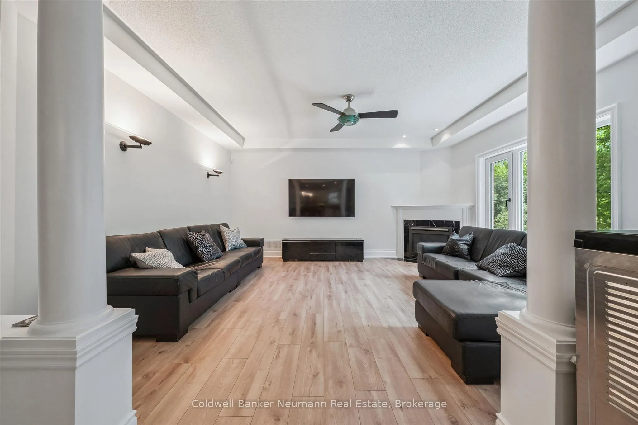 32 Forest Ridge Road