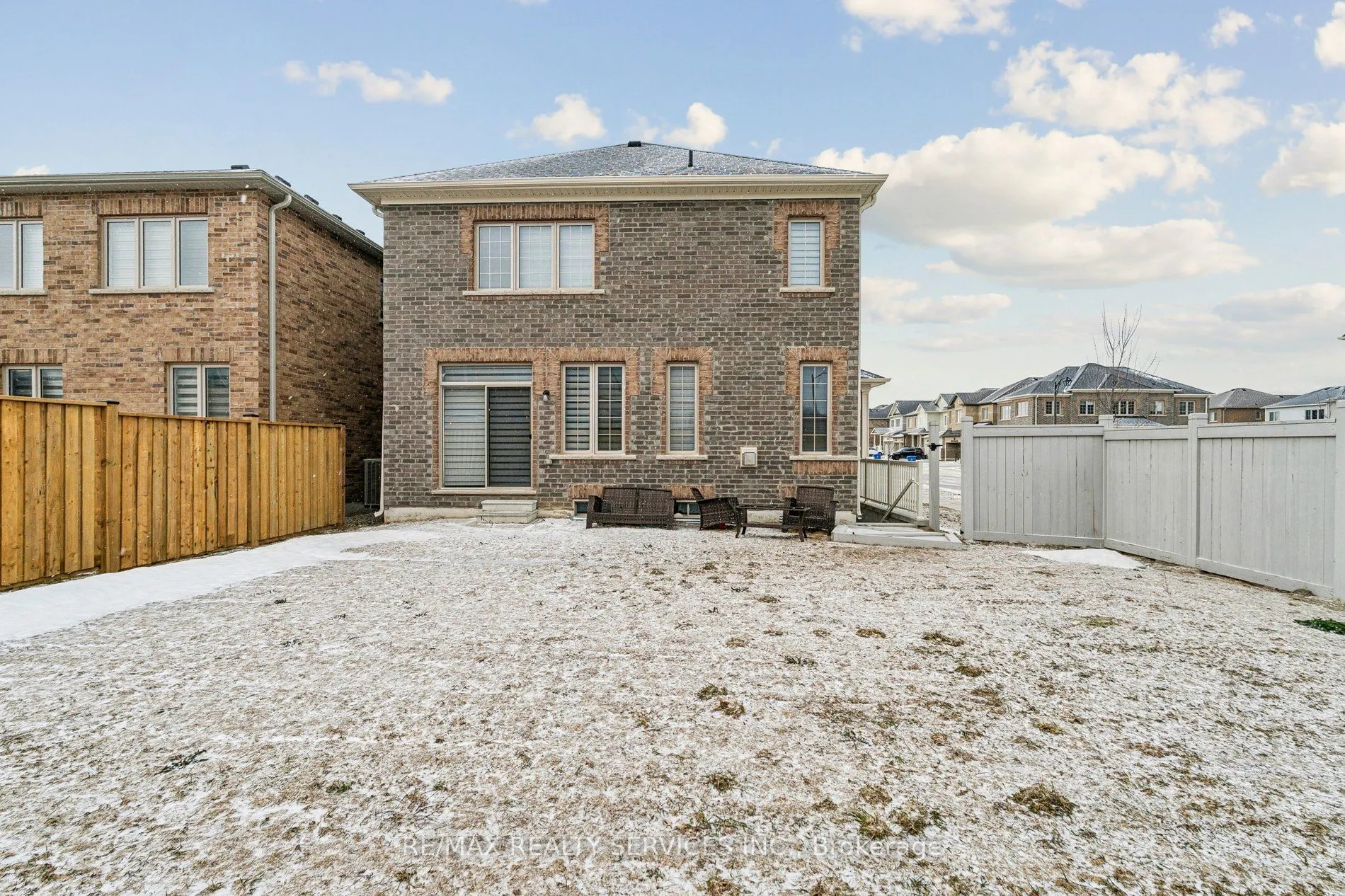 525 Red Elm Road