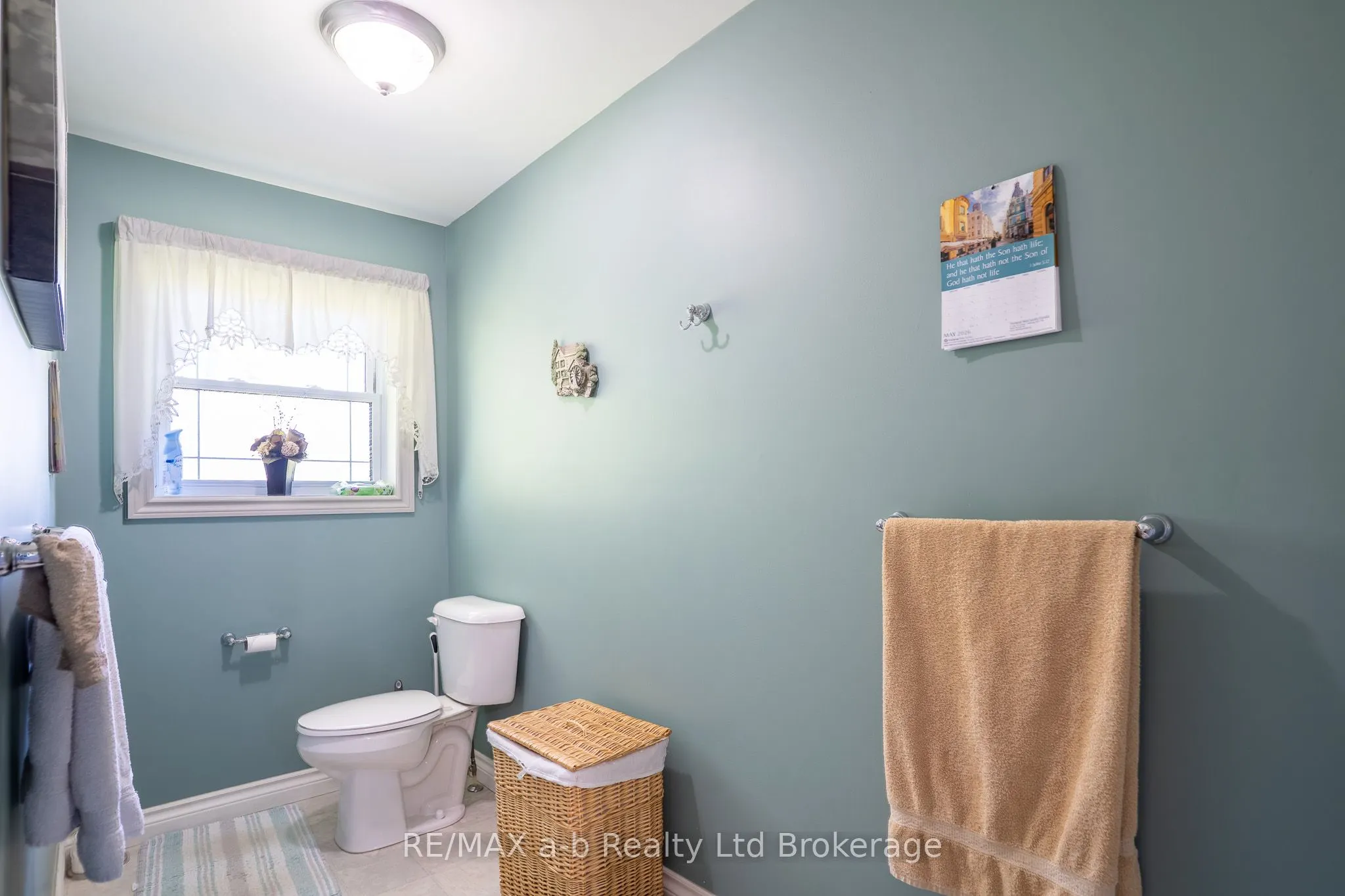 261 Middle Townline Road