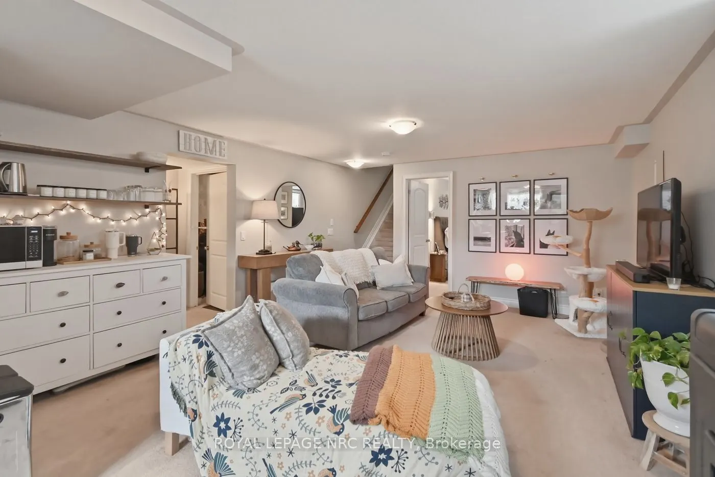 3945 Village Creek Drive