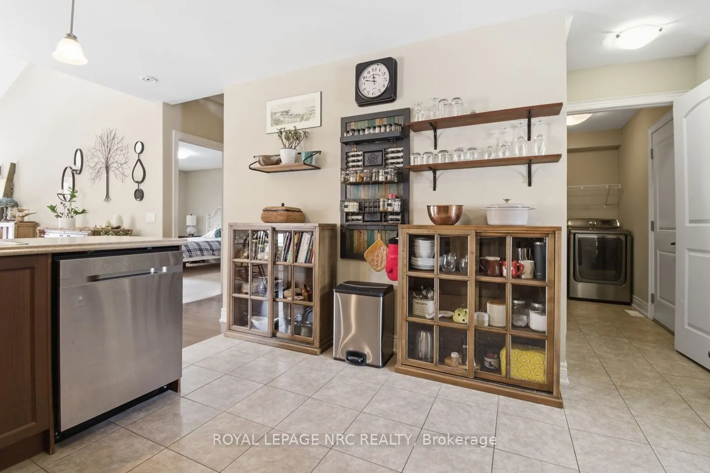 3945 Village Creek Drive