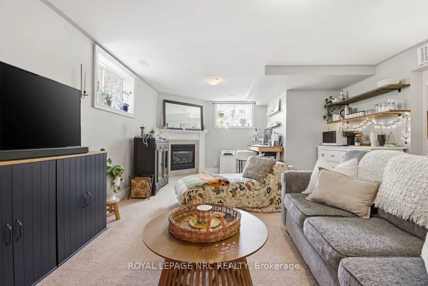 3945 Village Creek Drive