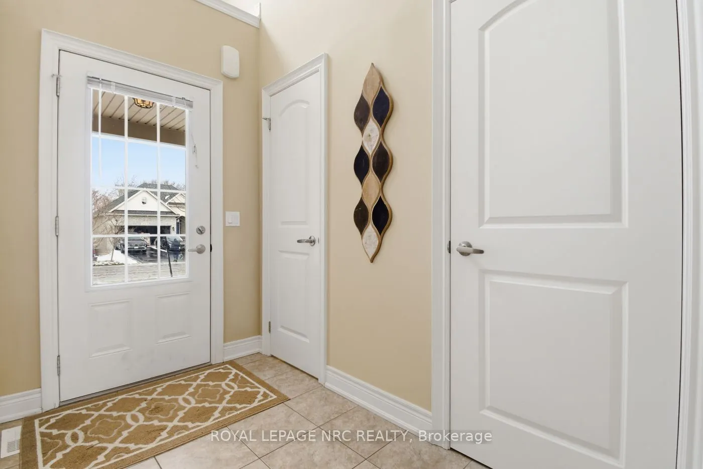 3945 Village Creek Drive