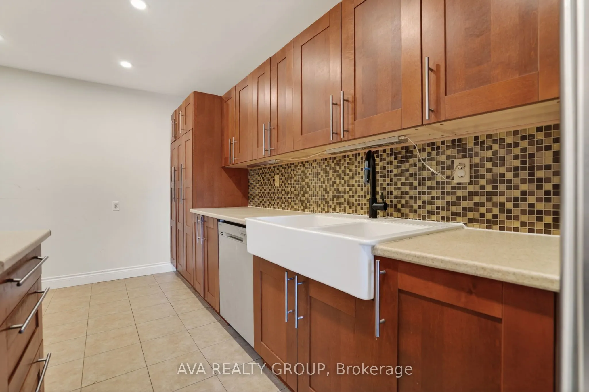 27 Danaher Drive