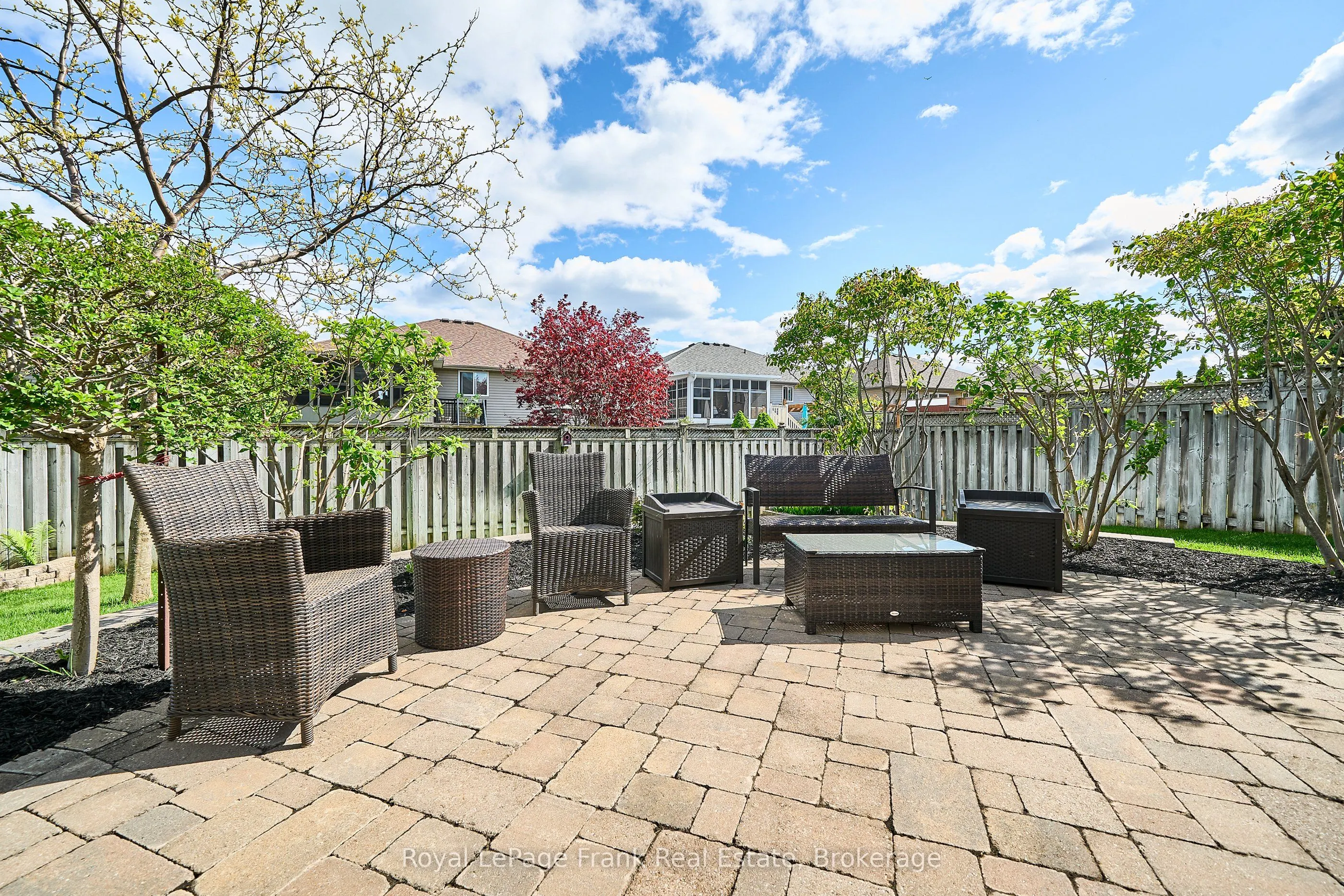 11 Fox Den Drive