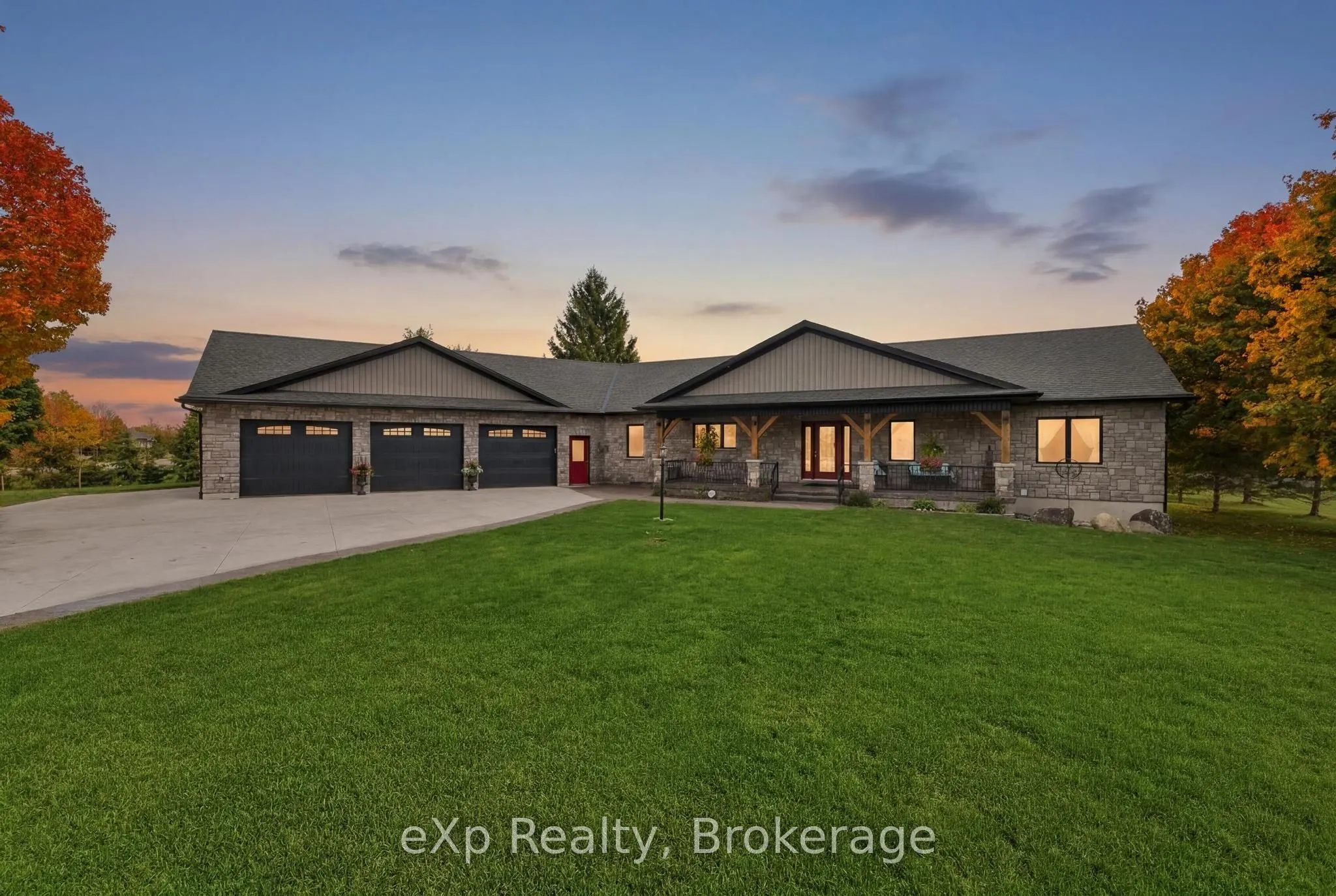 100 Harris Crescent