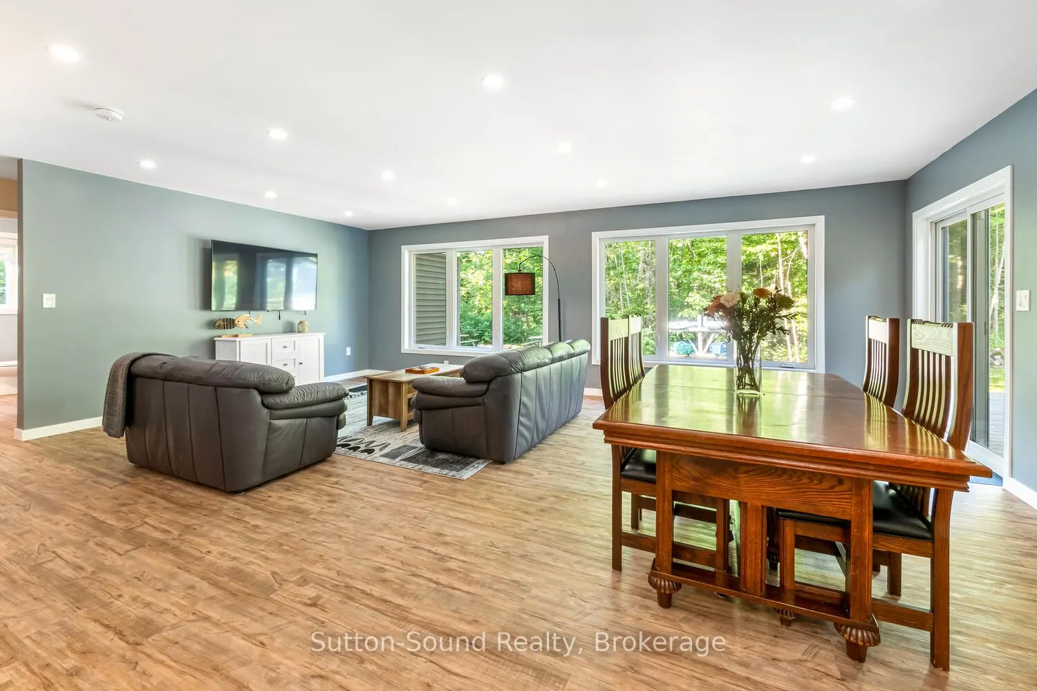 504760 Grey Road 1