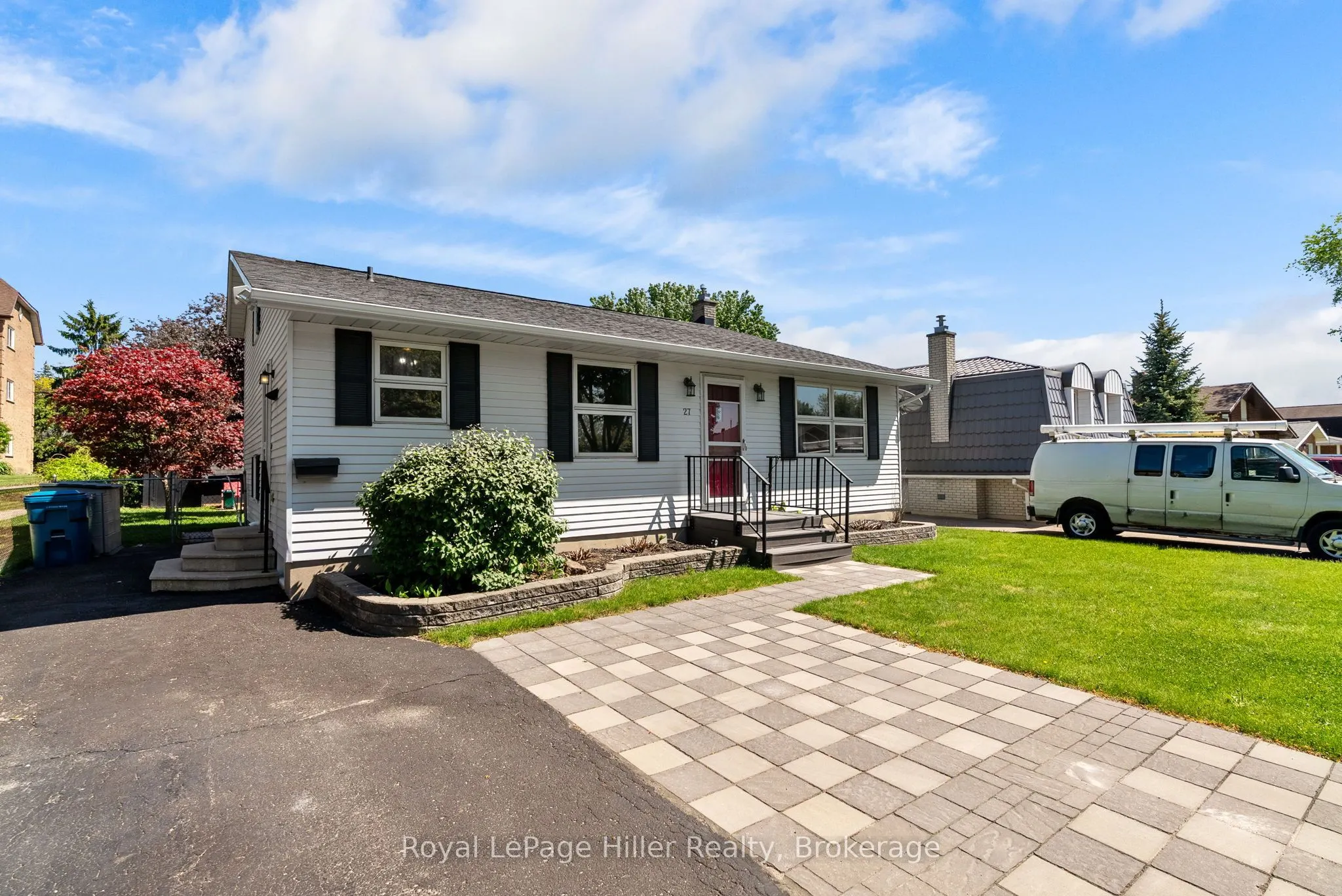 27 Greenwood Drive