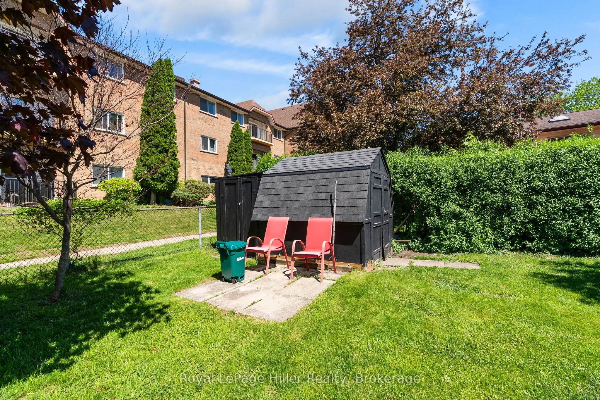 27 Greenwood Drive