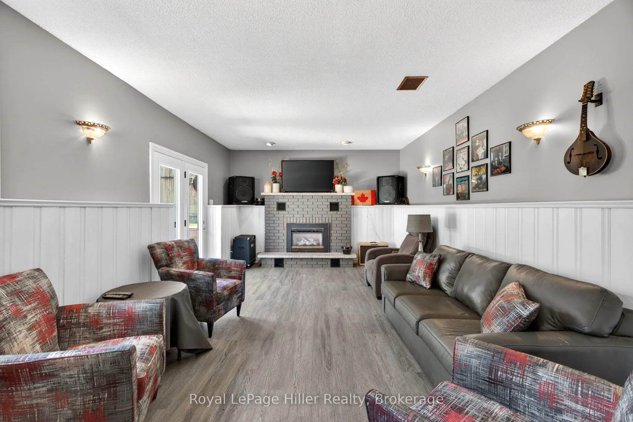 27 Greenwood Drive