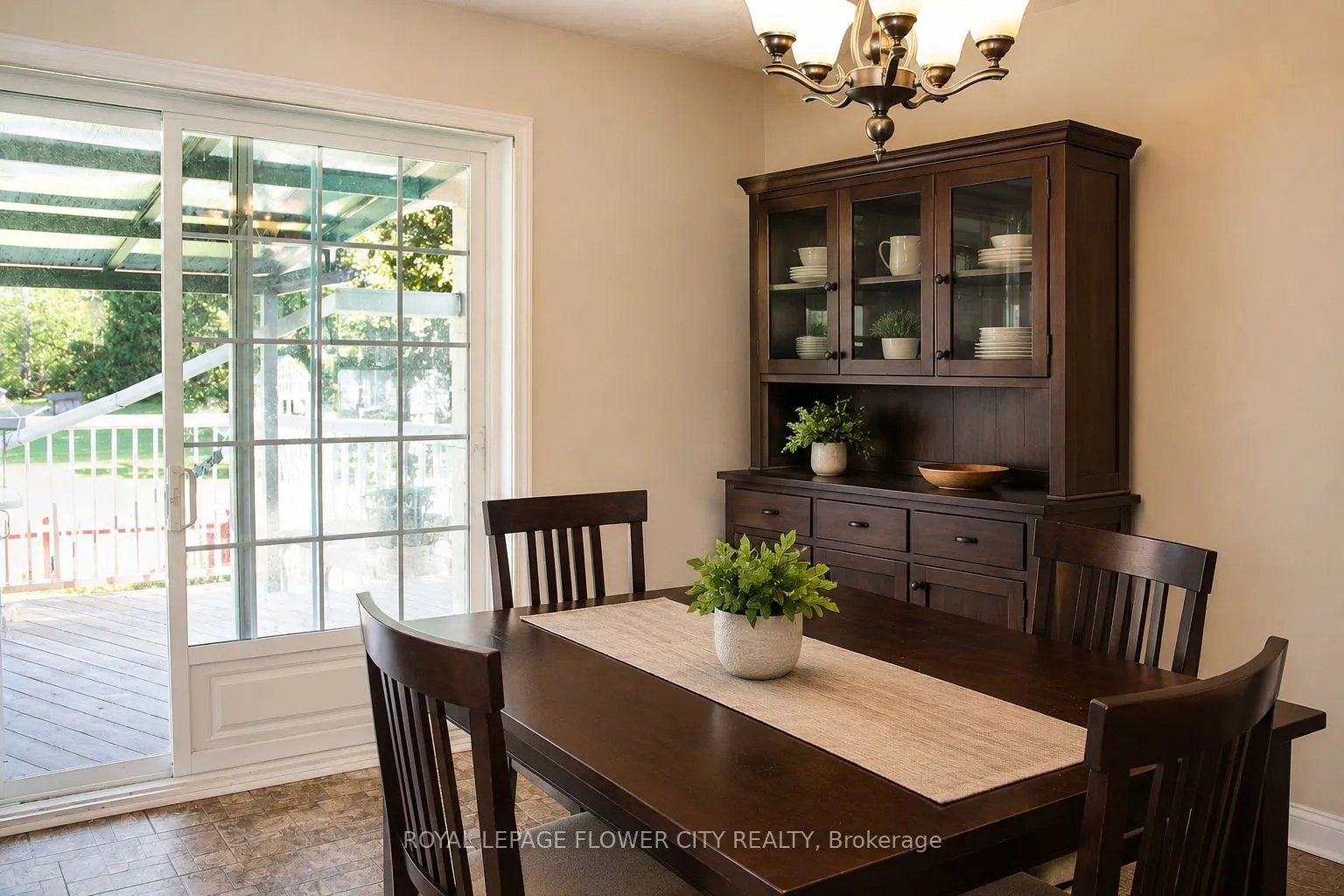 18528 Paragon Road