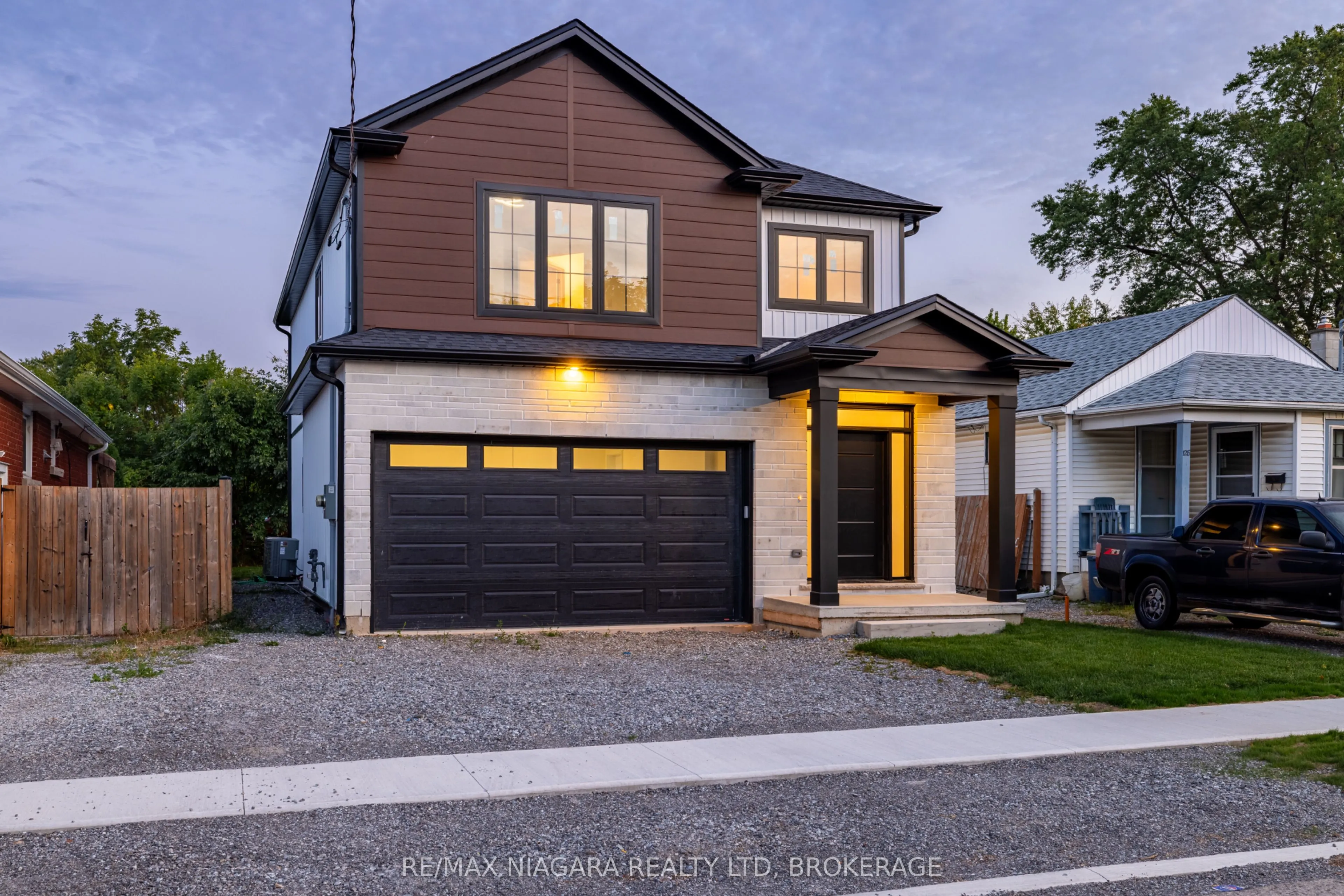 185A Rykert Street