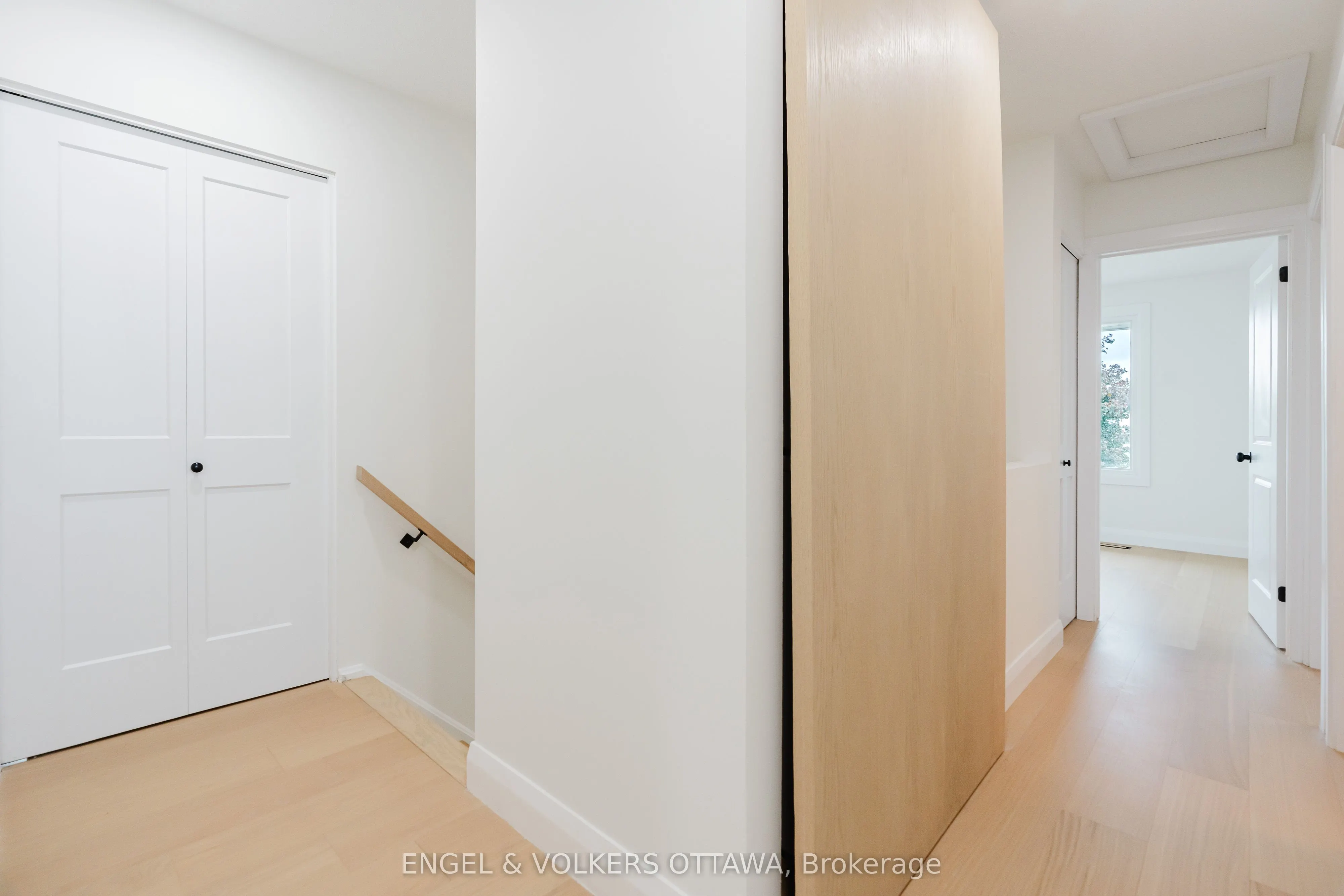 825 De Salaberry Street