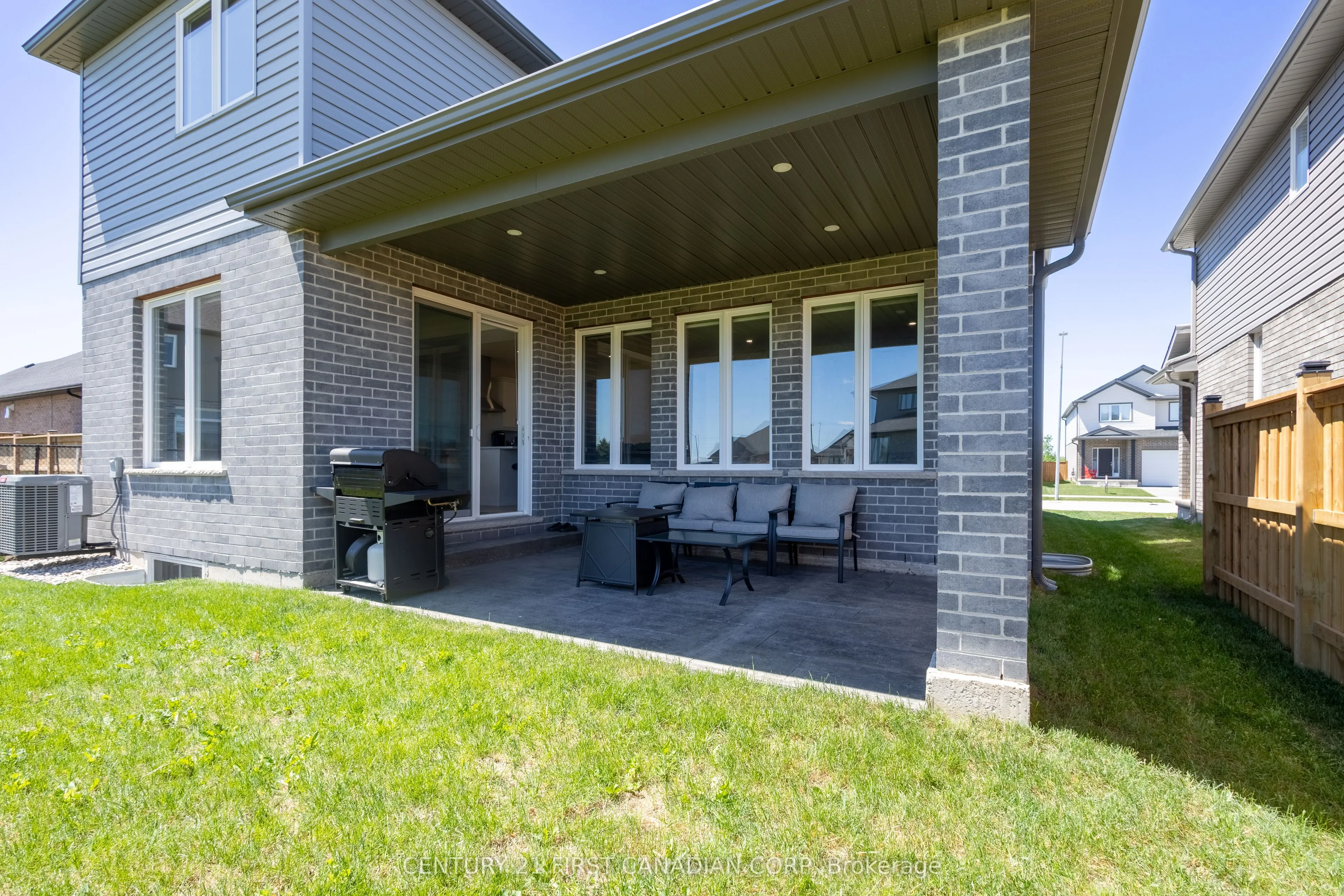 68 Rosina Lane