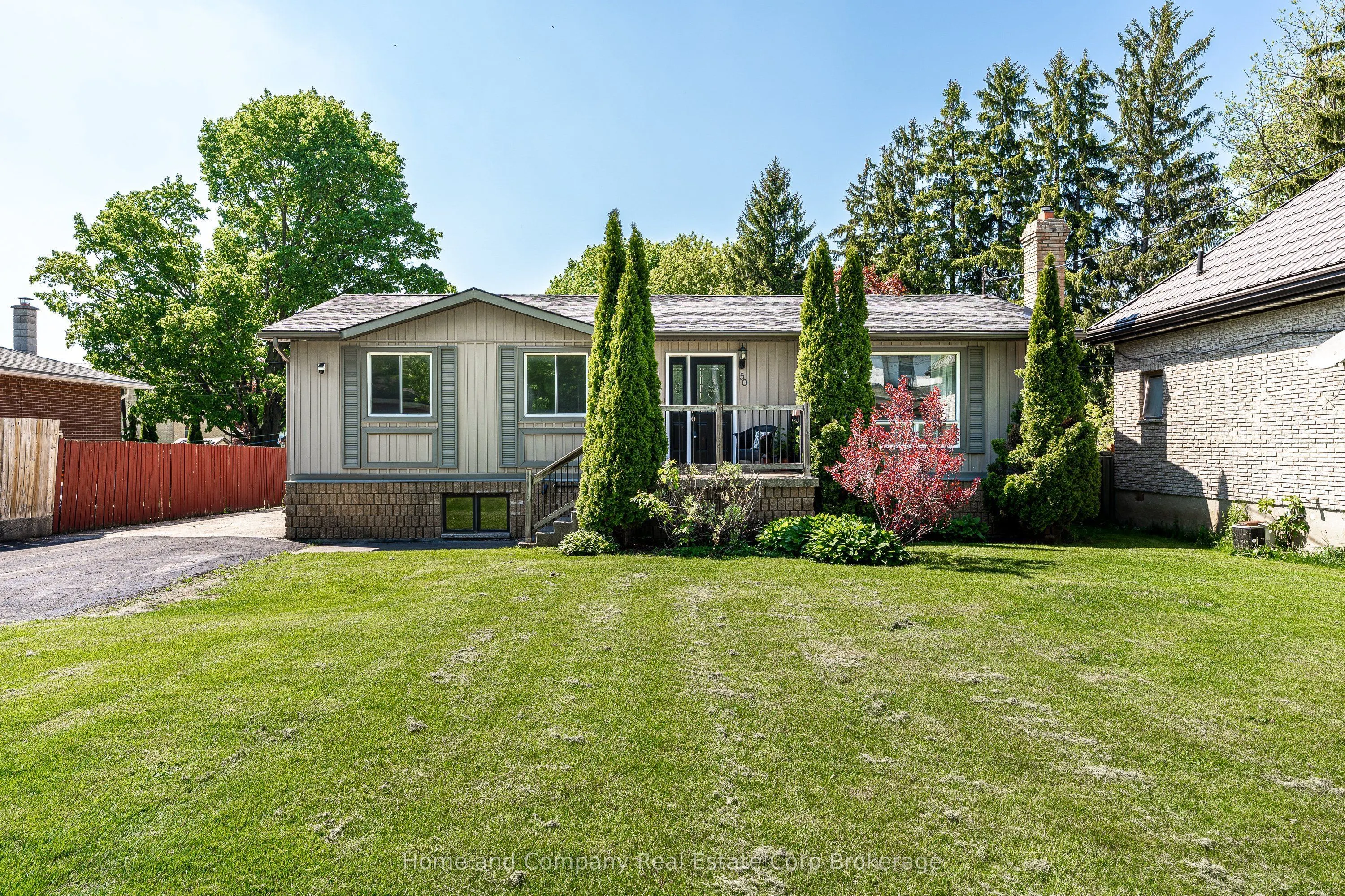 50 Dufferin Street
