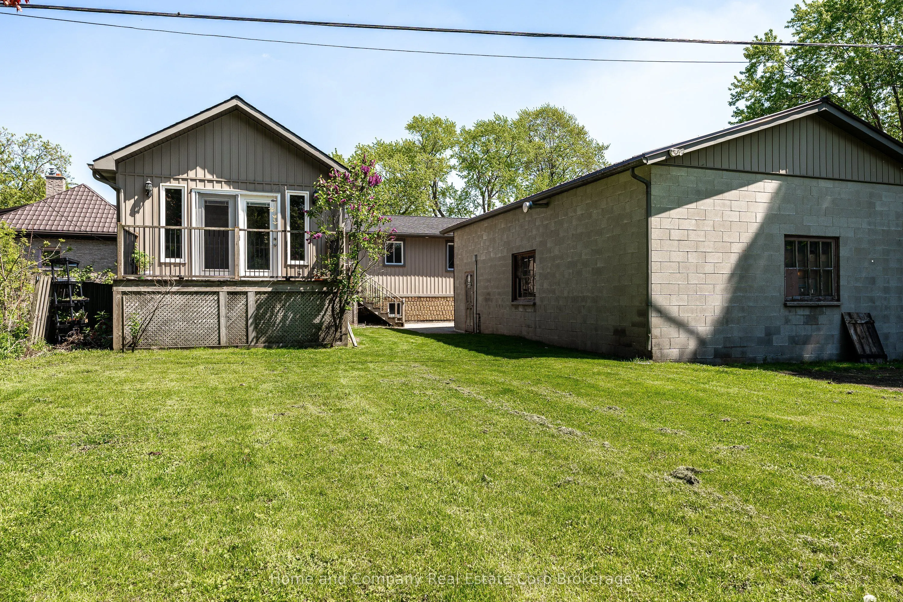 50 Dufferin Street
