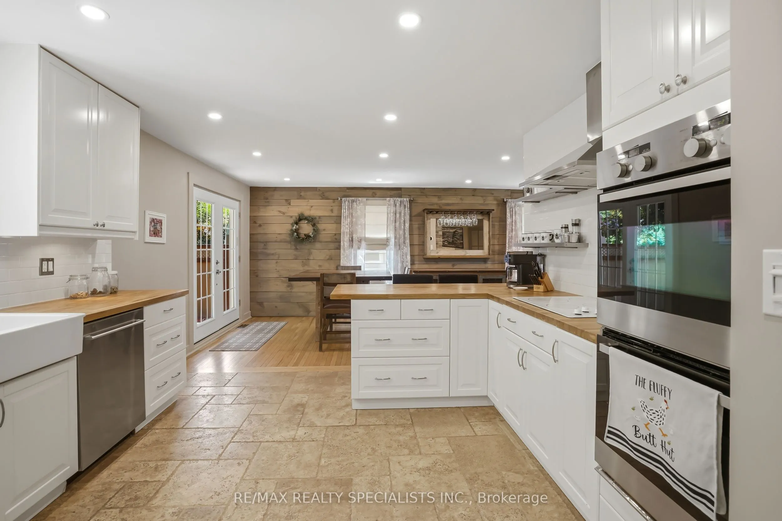 11 Kingsway Boulevard