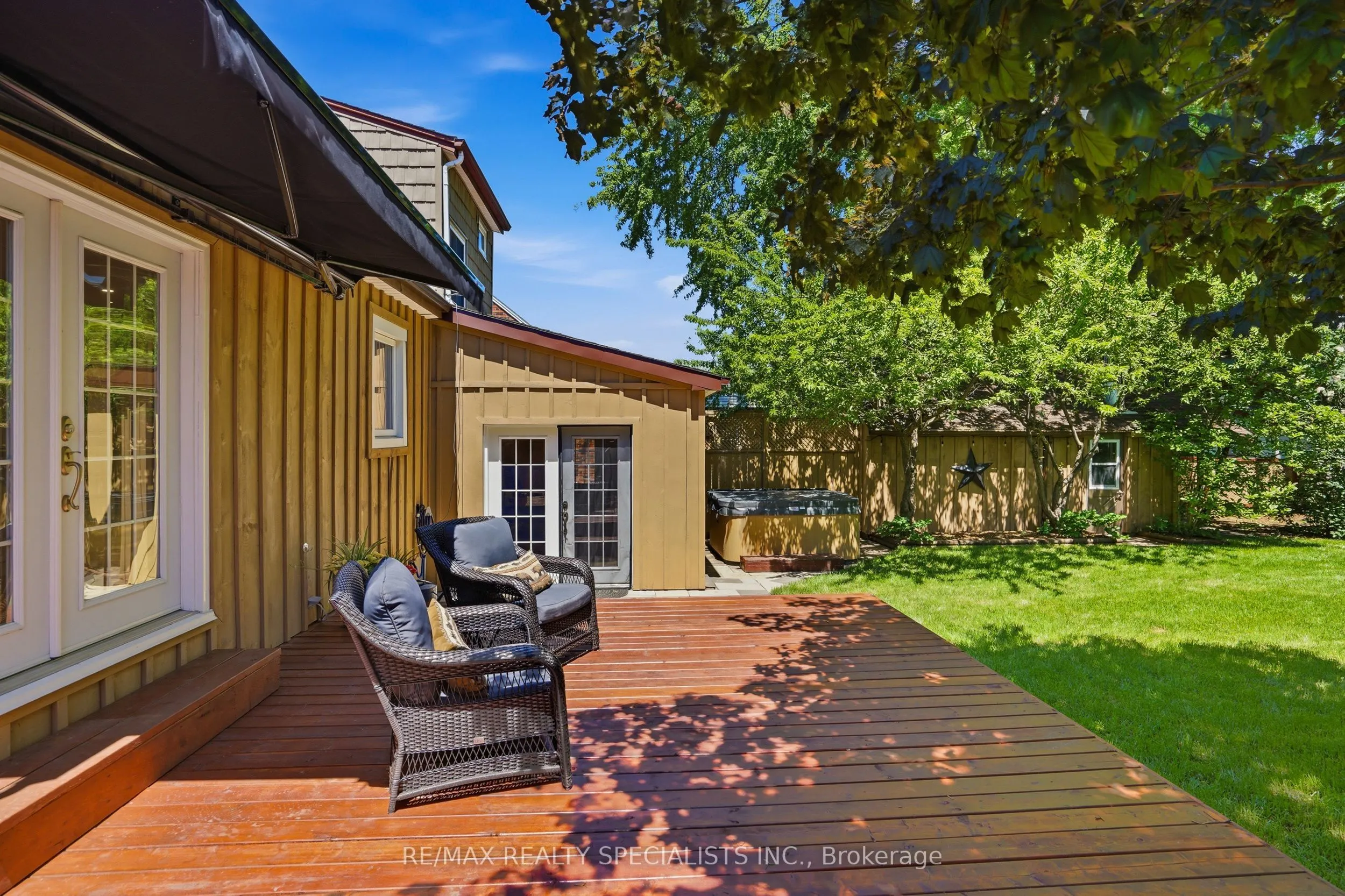 11 Kingsway Boulevard