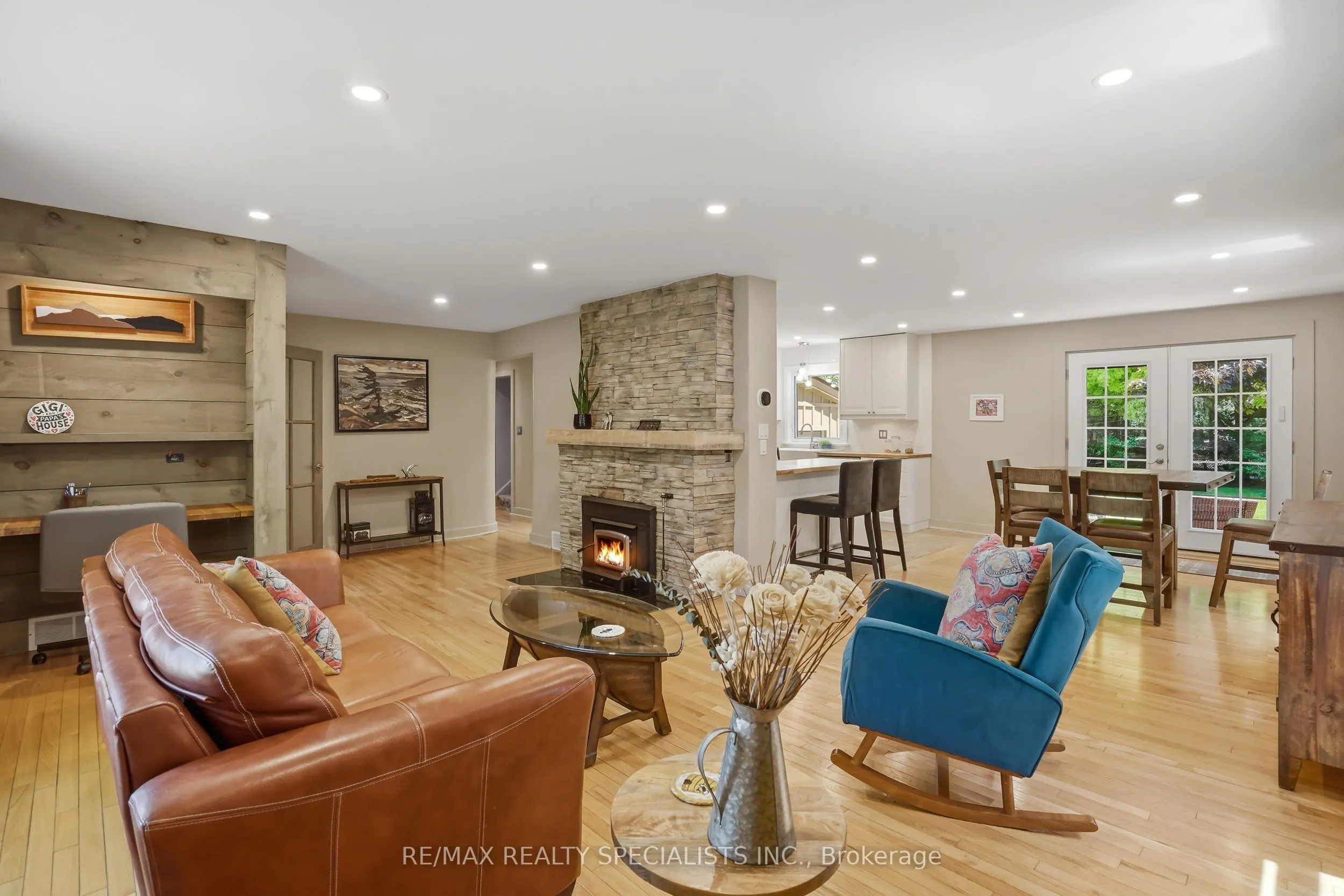11 Kingsway Boulevard
