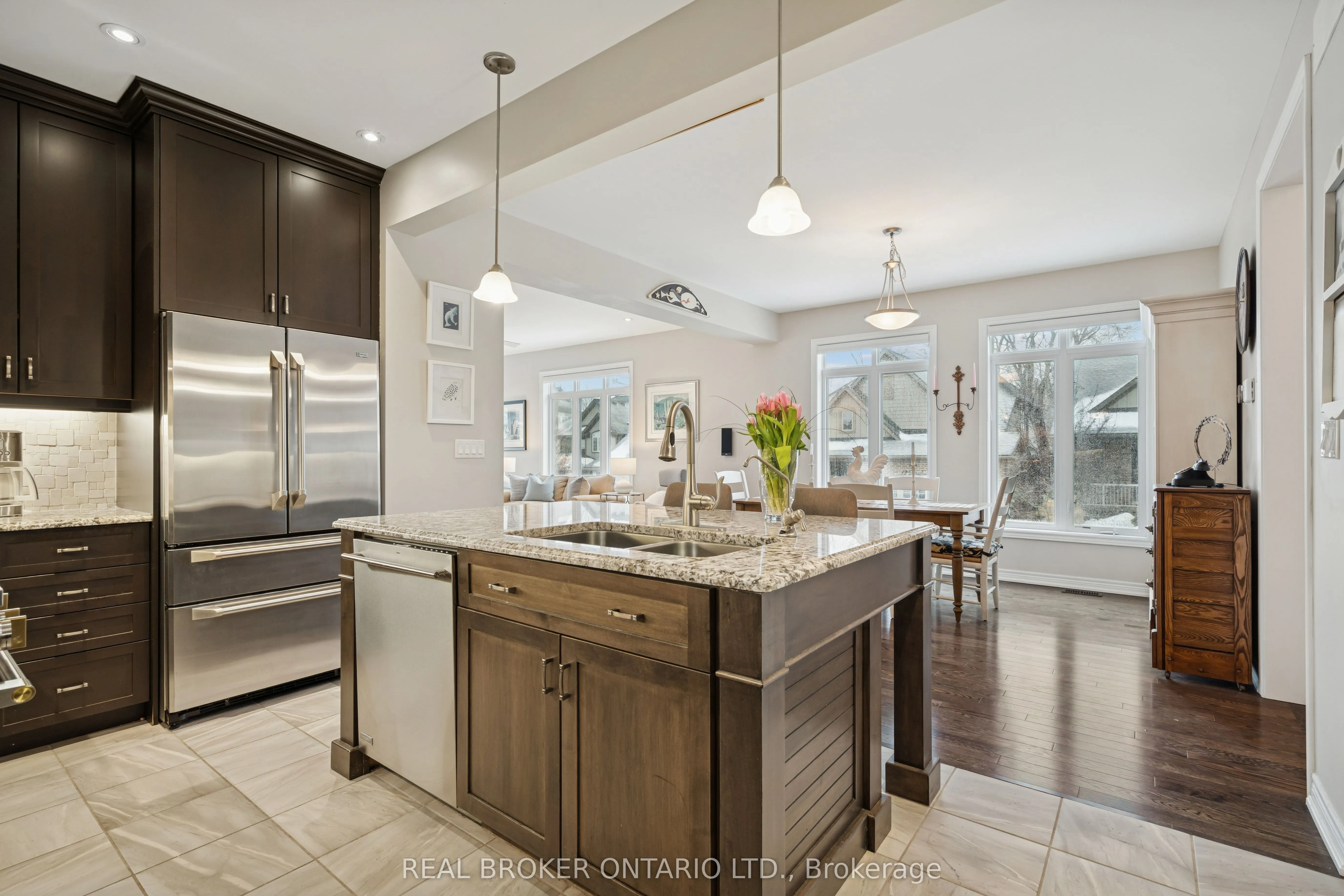 10 Chestnut Drive