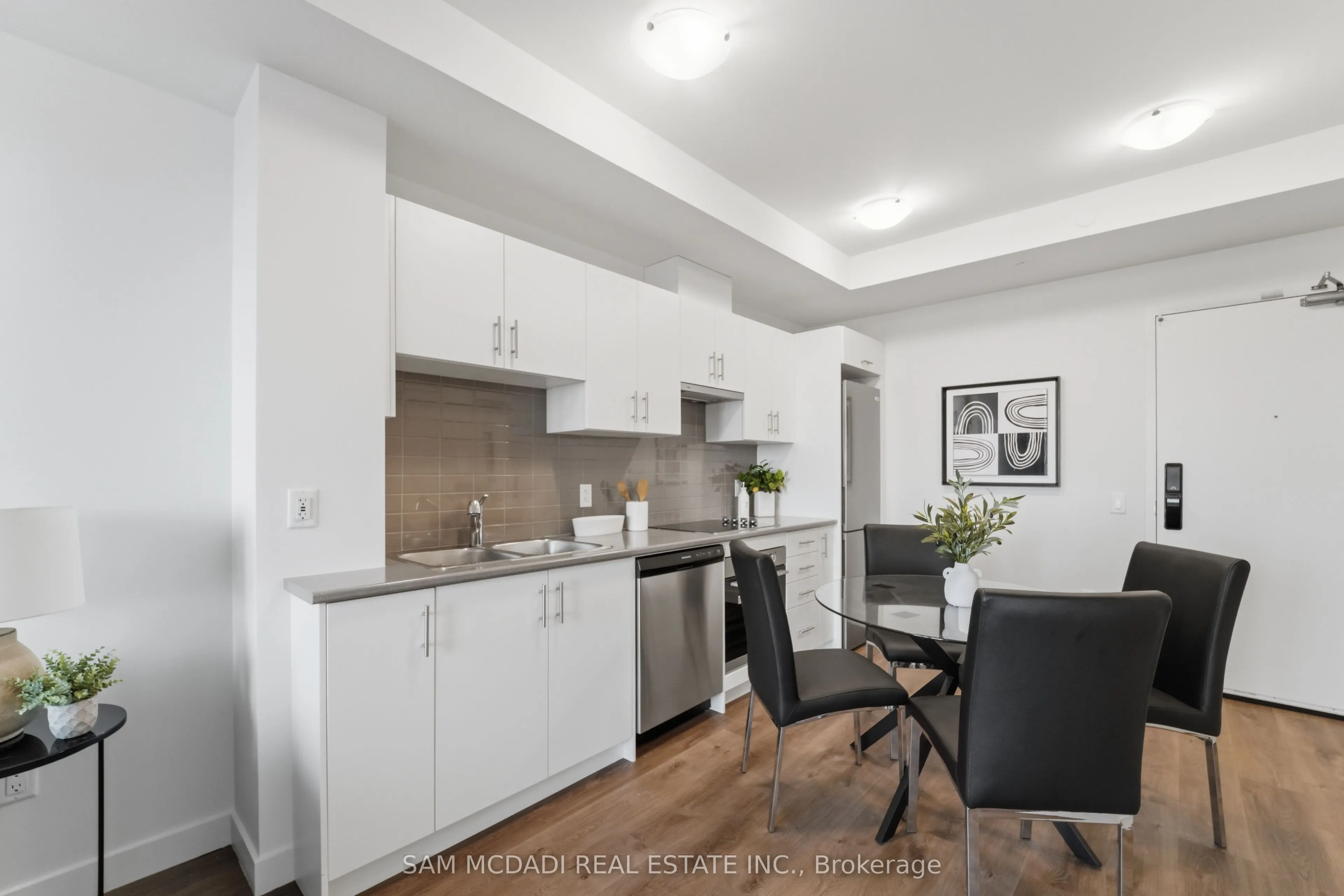 461 Green Road #1012