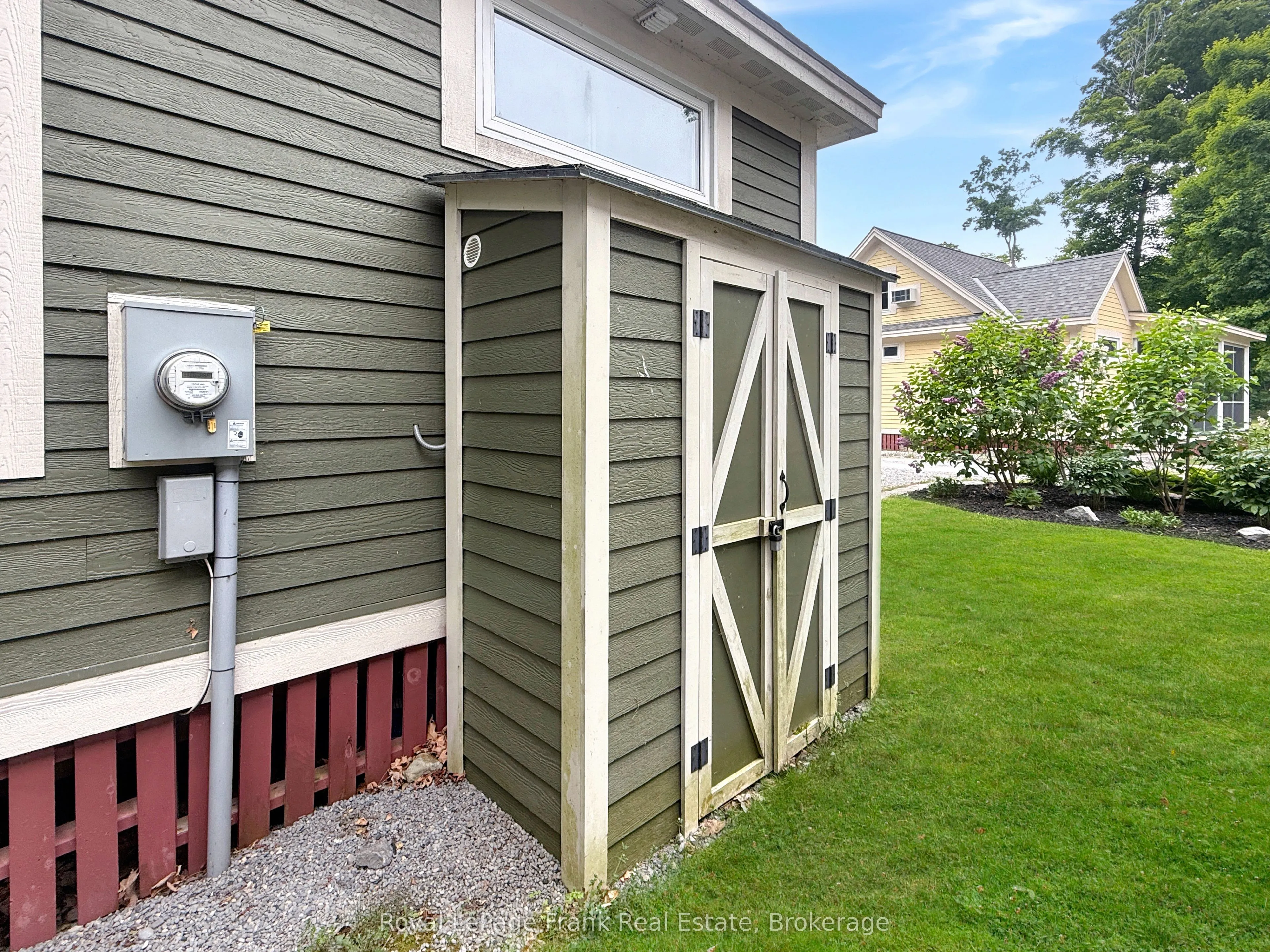 50 Hollow Lane #209