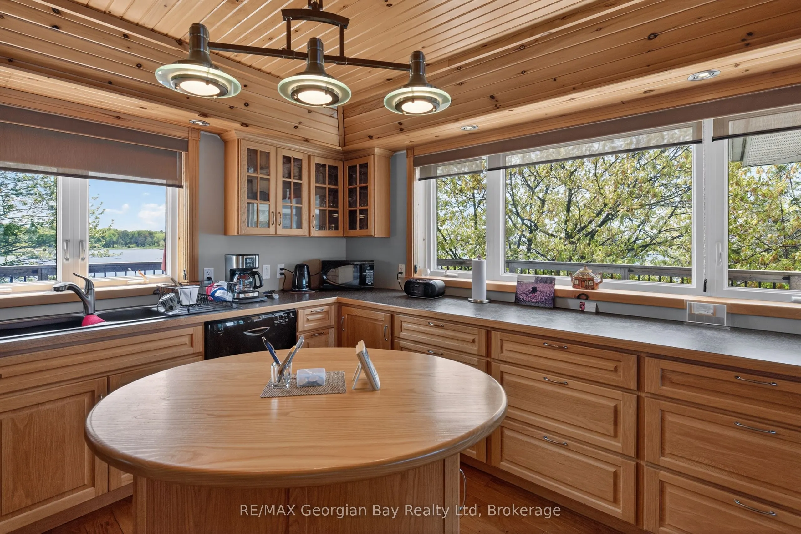 185 Picnic Island Road
