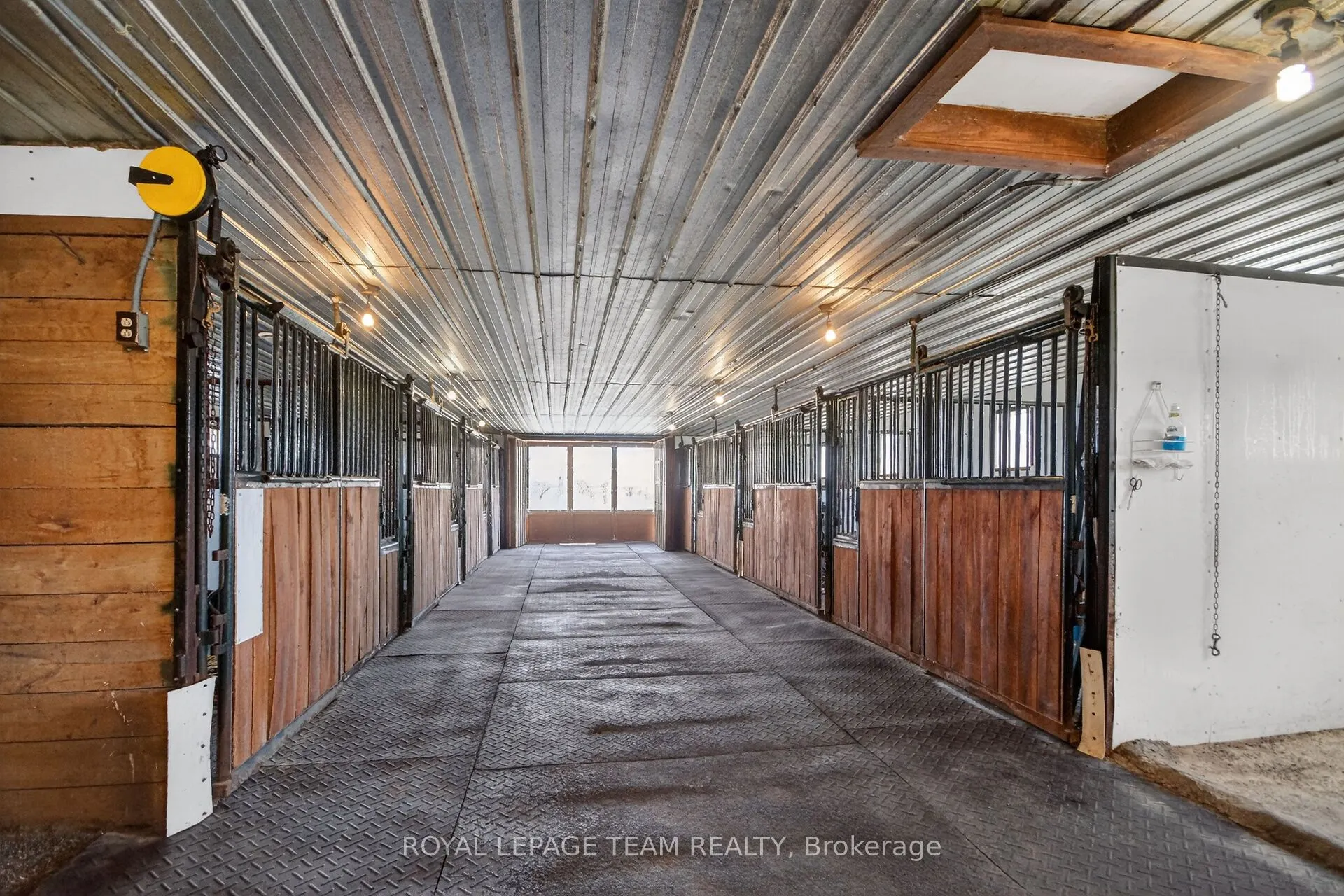 2867 Stagecoach Road