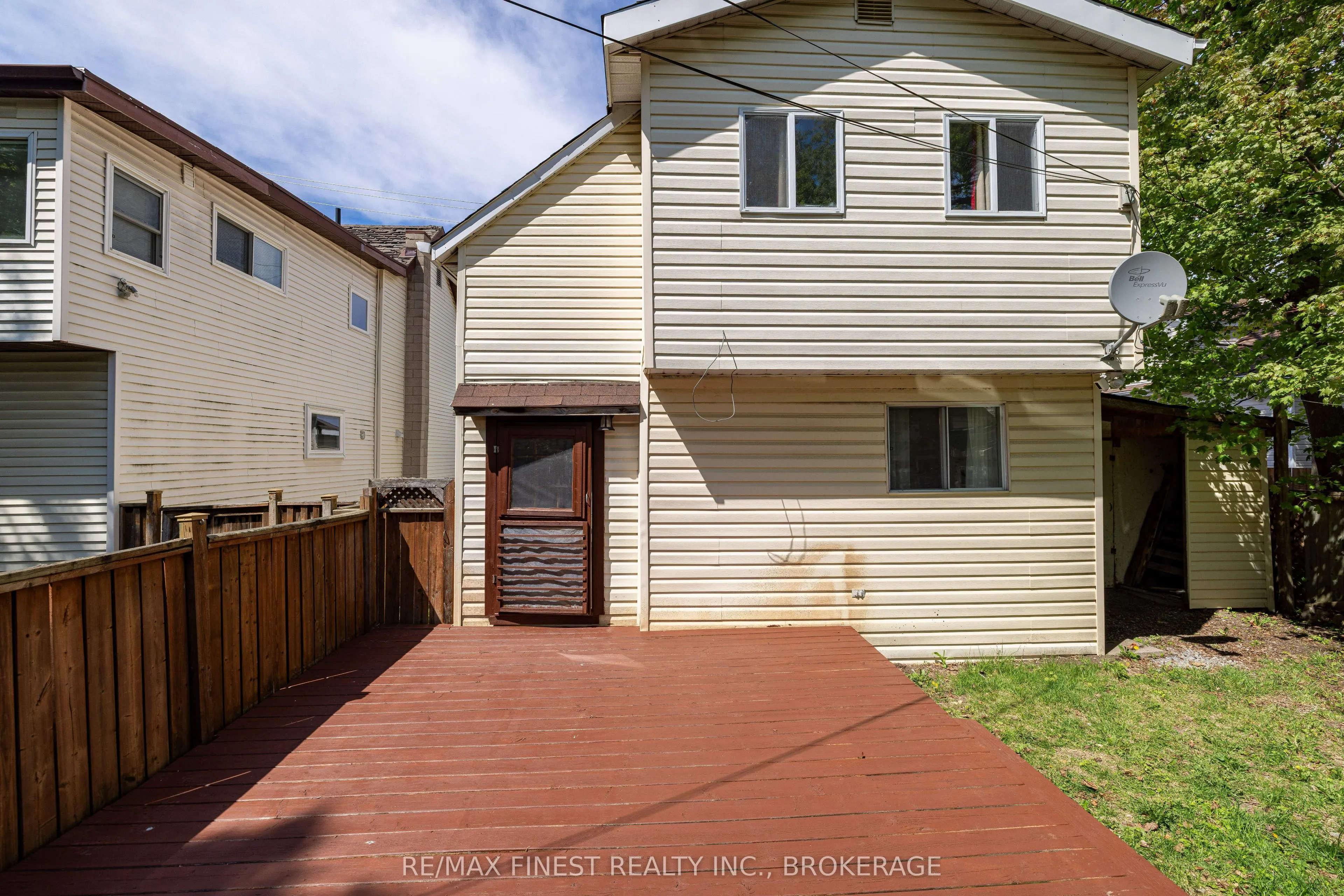 356 York Street