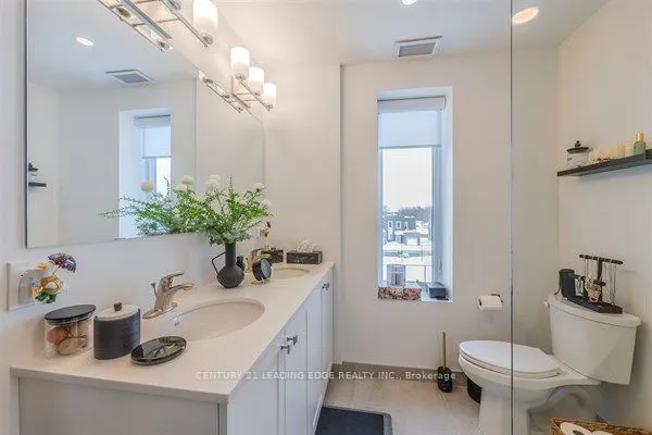 19B West Street N #301