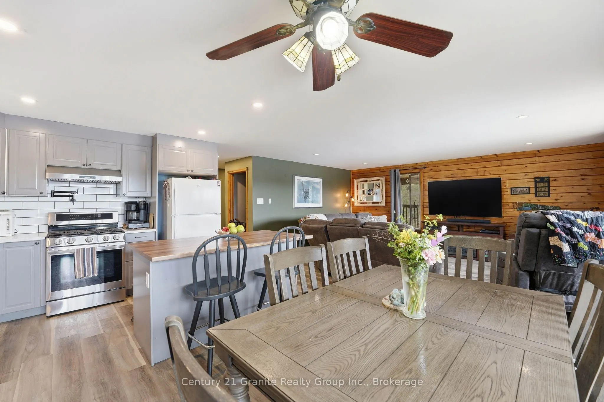 119 Gaffney Lake Lane