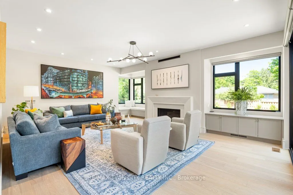 26 Golfview Place