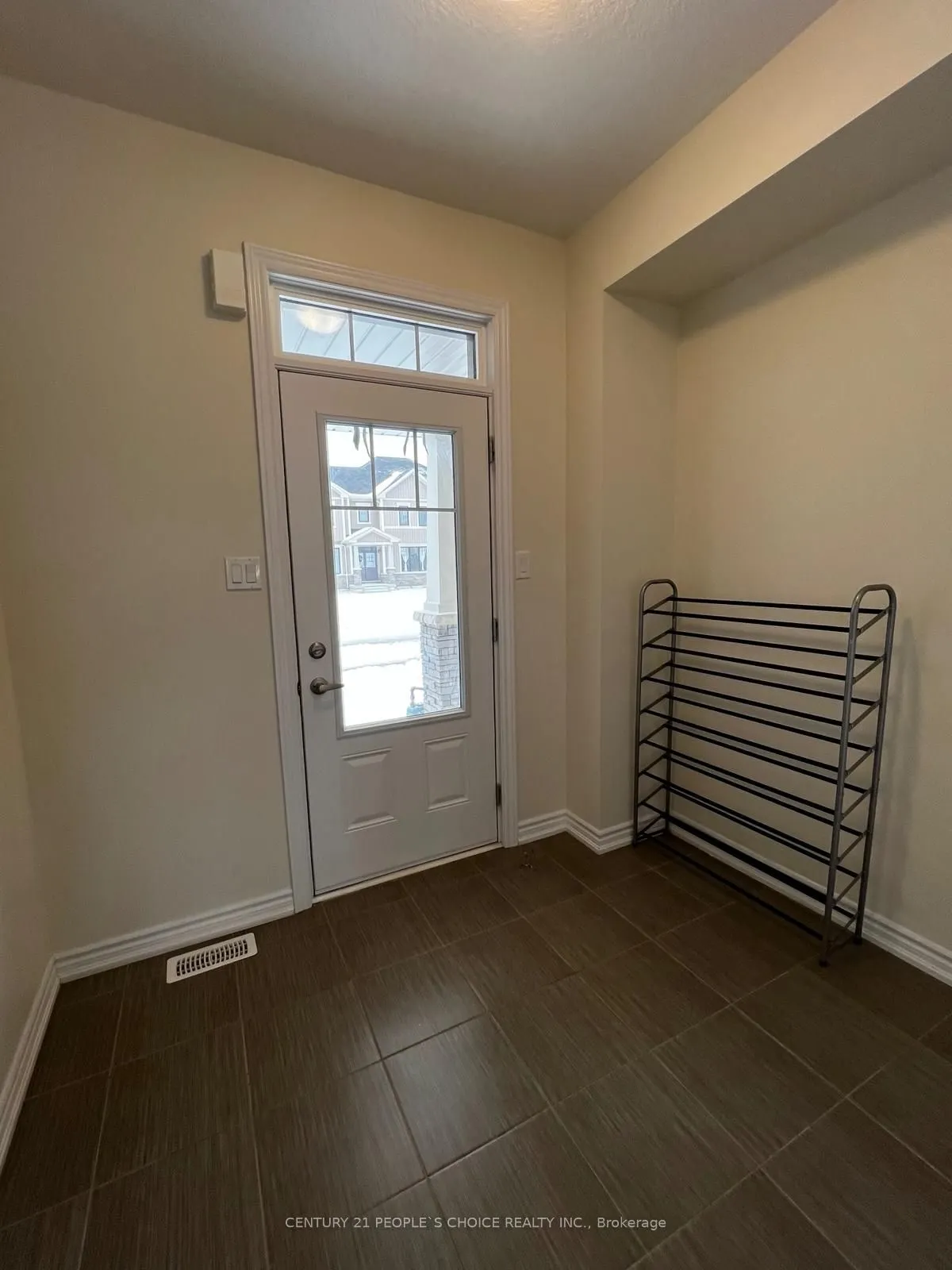 216 Explorer Way