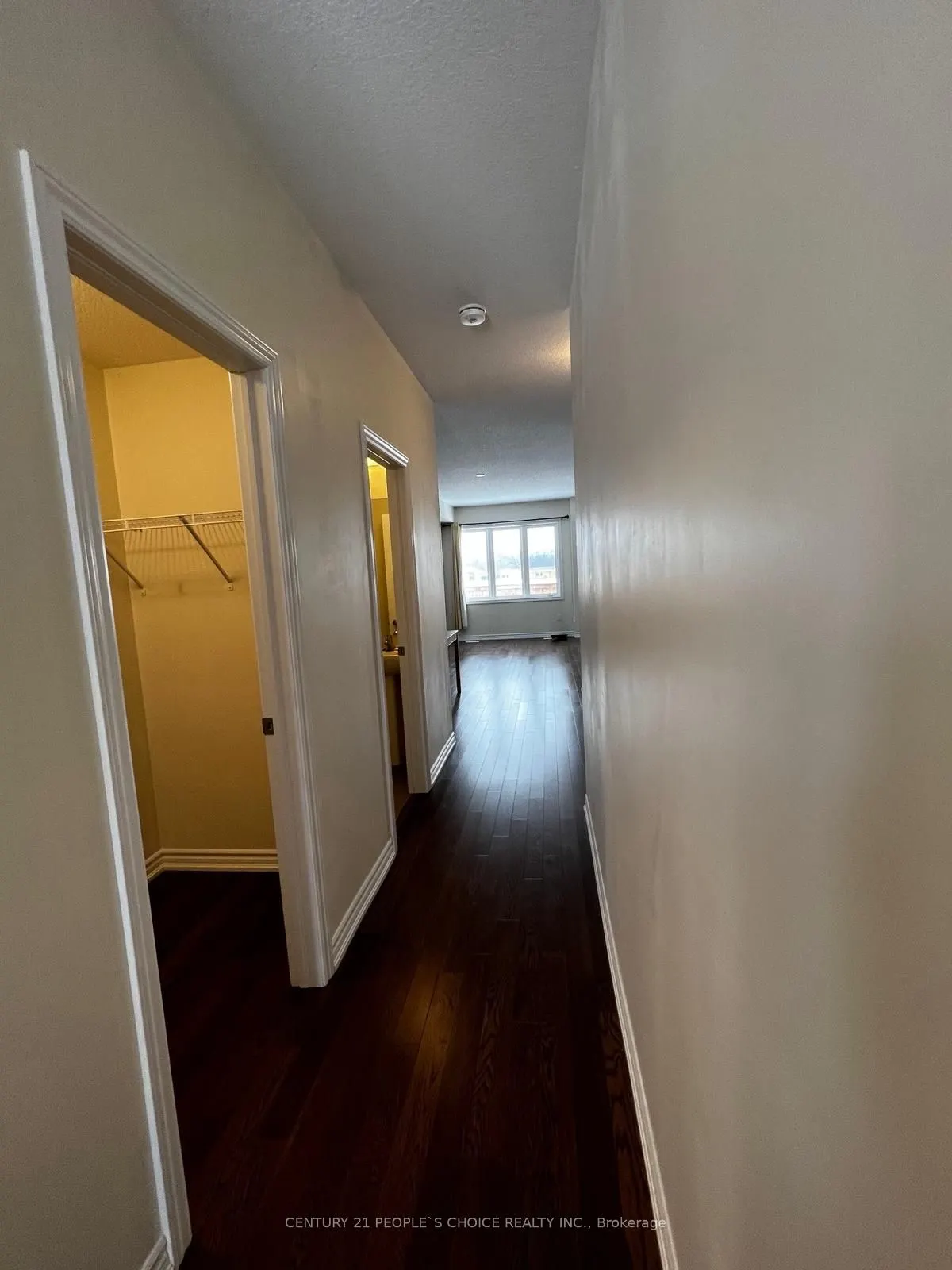 216 Explorer Way