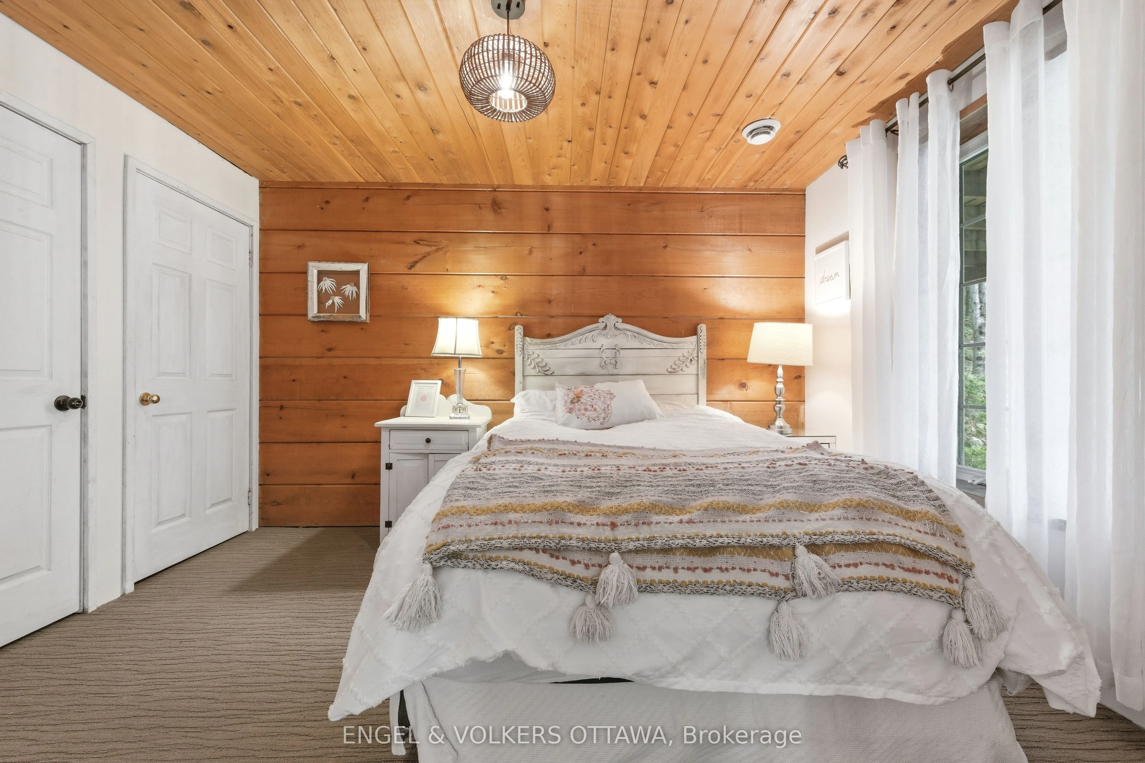 176 Little Bay Lane