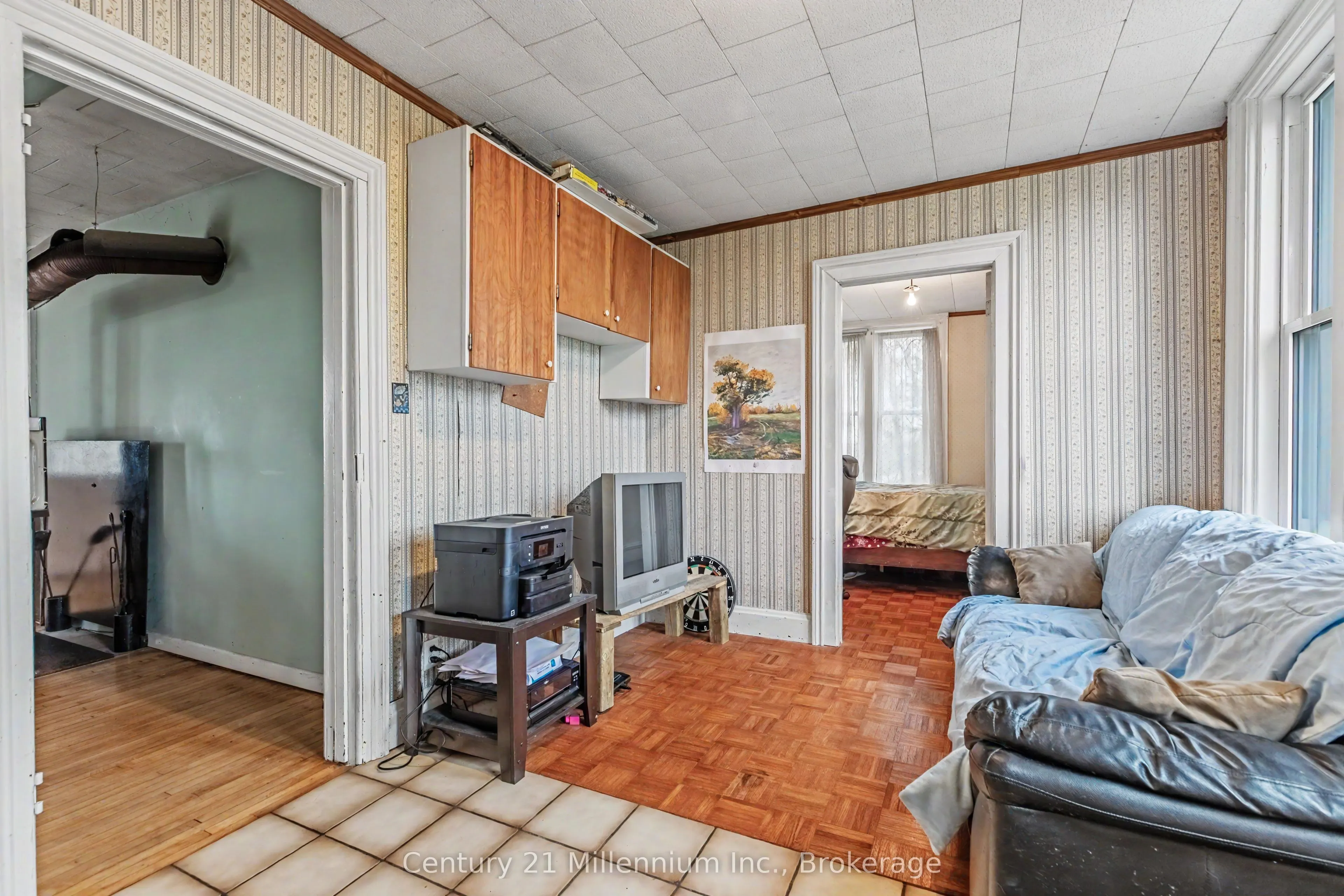 4758 Bruce 3 Road