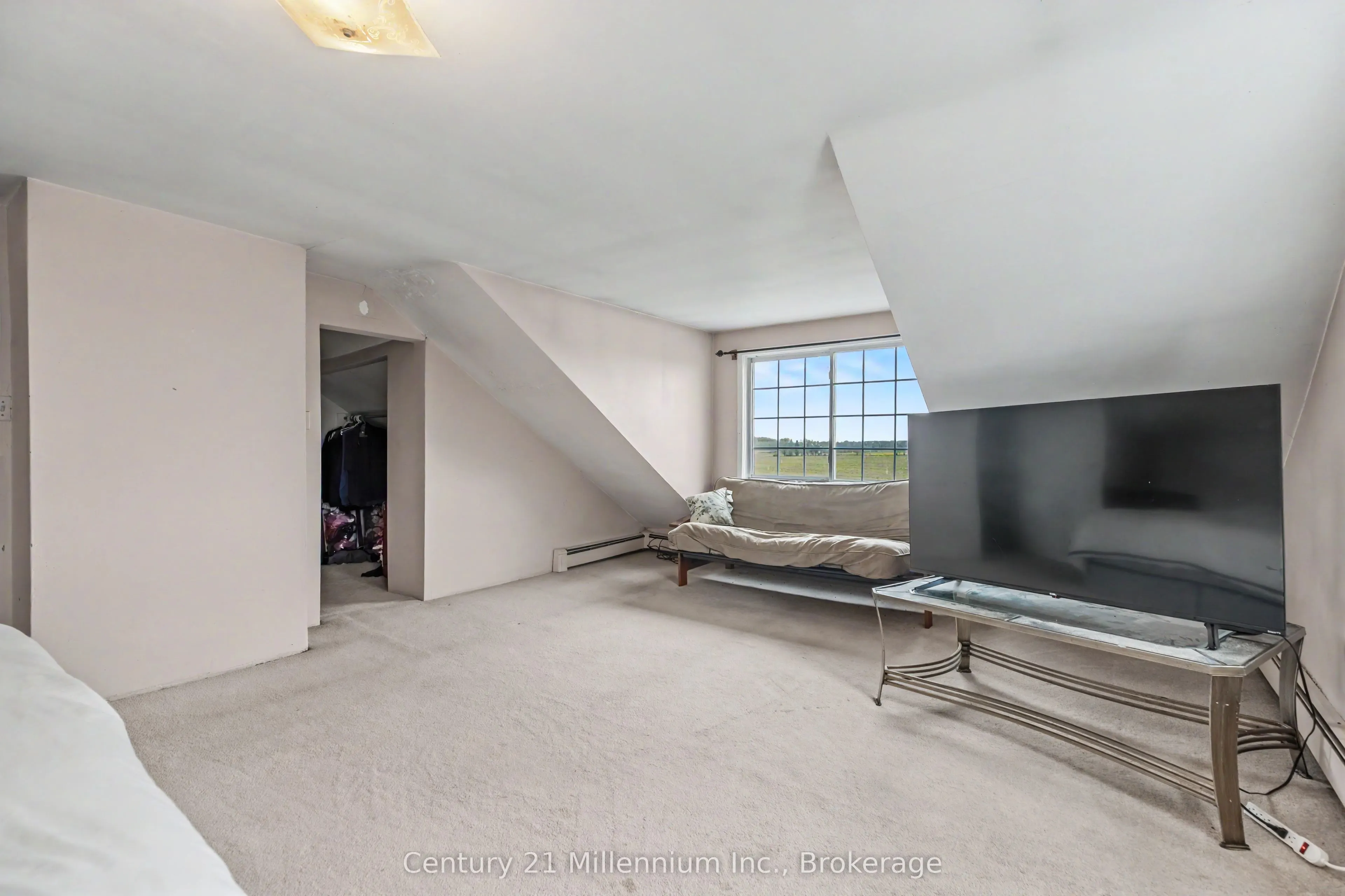 4758 Bruce 3 Road