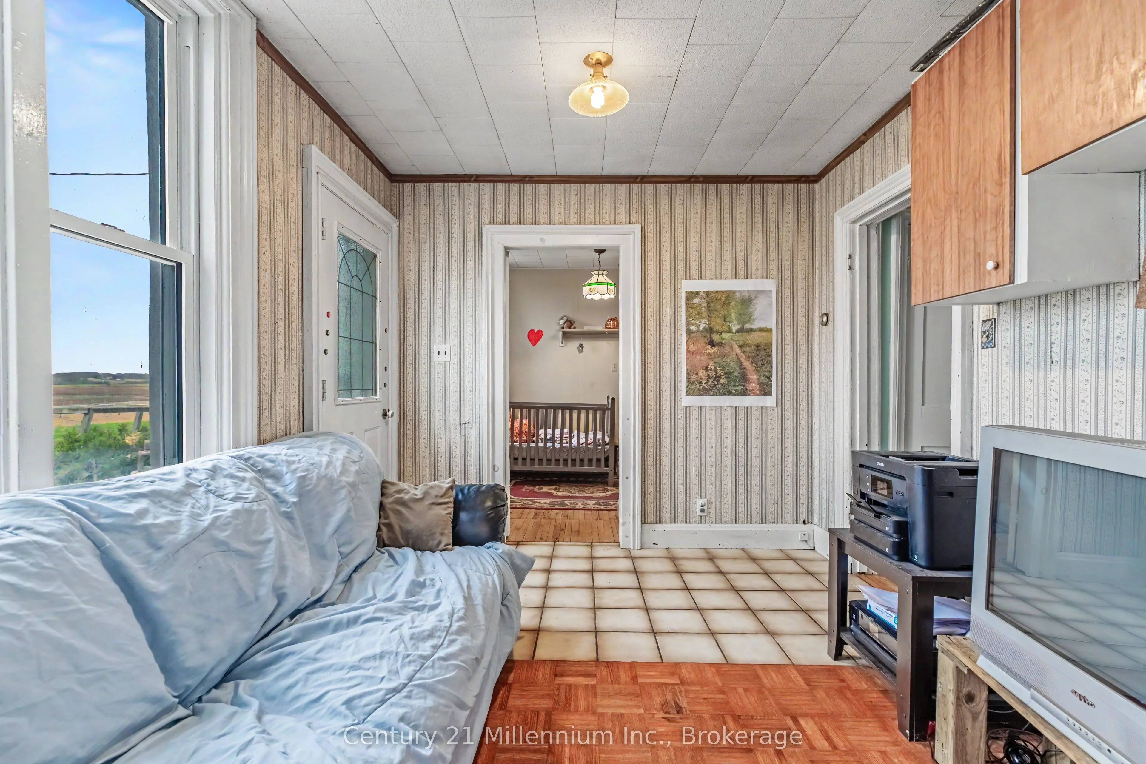 4758 Bruce 3 Road