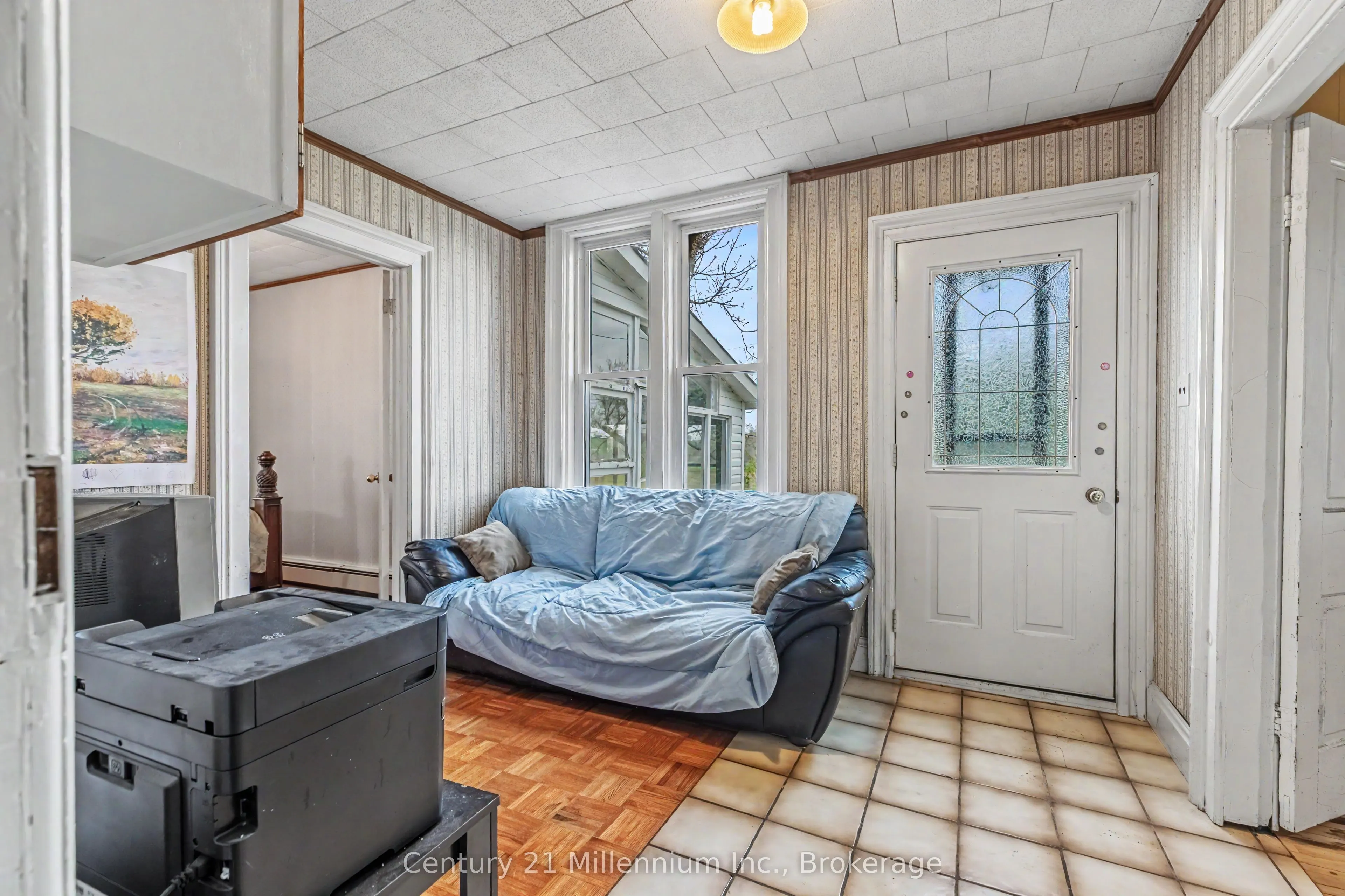 4758 Bruce 3 Road