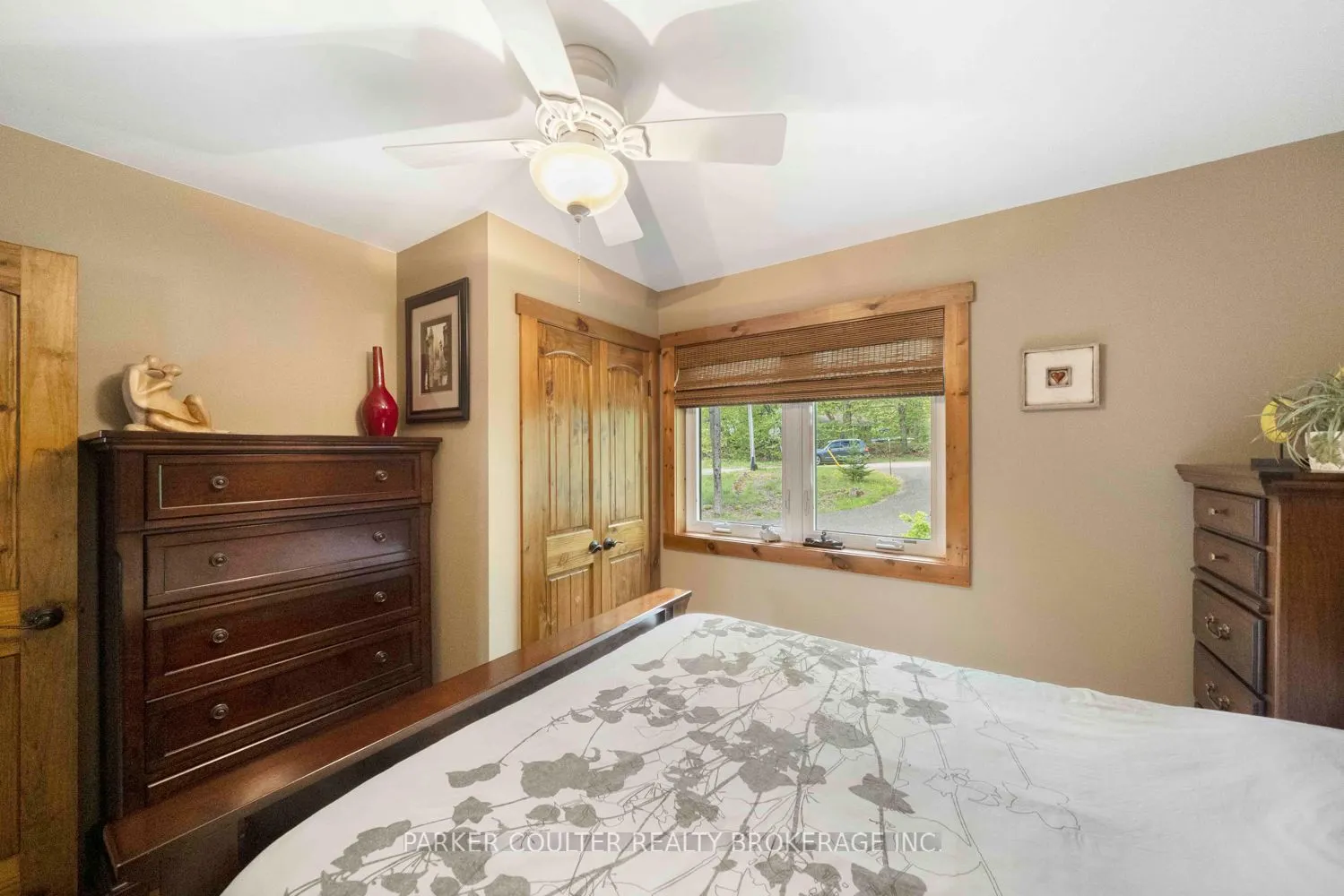 96 Sunnyshores Estates Road