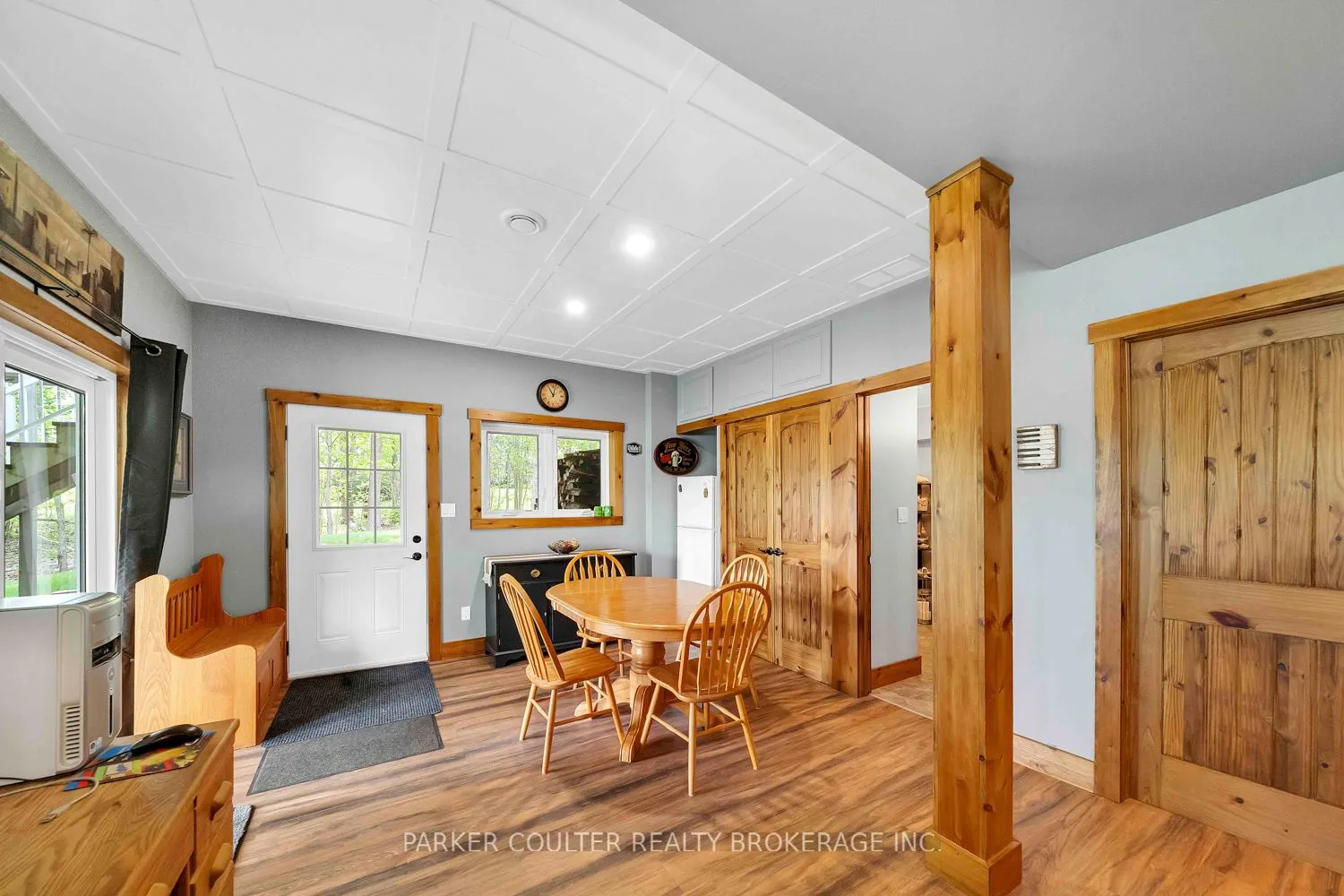 96 Sunnyshores Estates Road