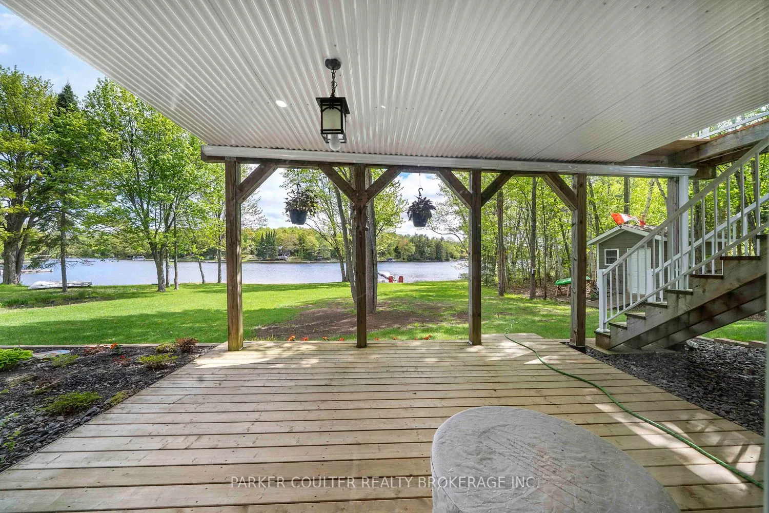 96 Sunnyshores Estates Road