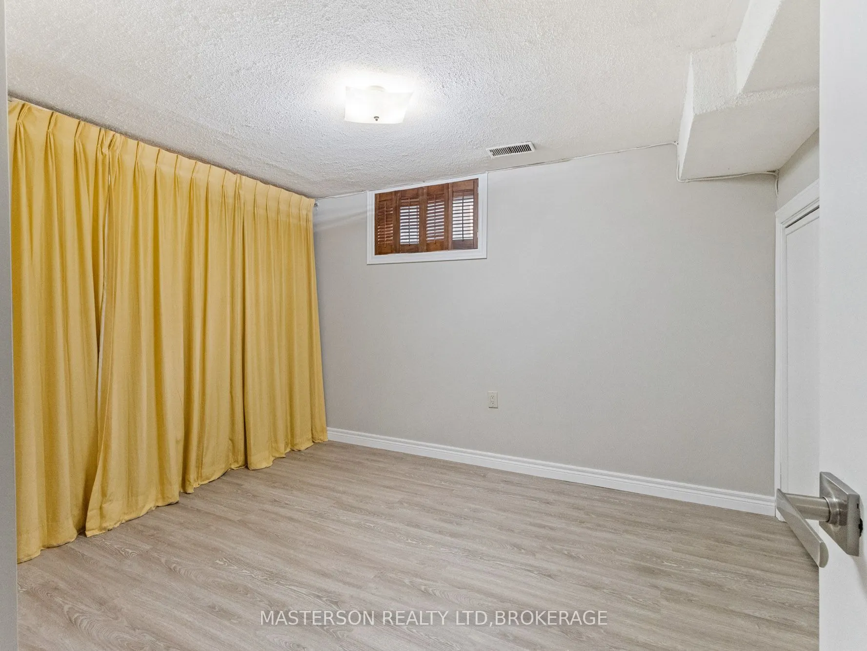 5 Burdy Drive