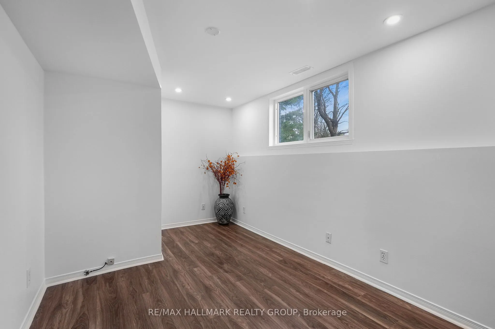 436 YVES Street