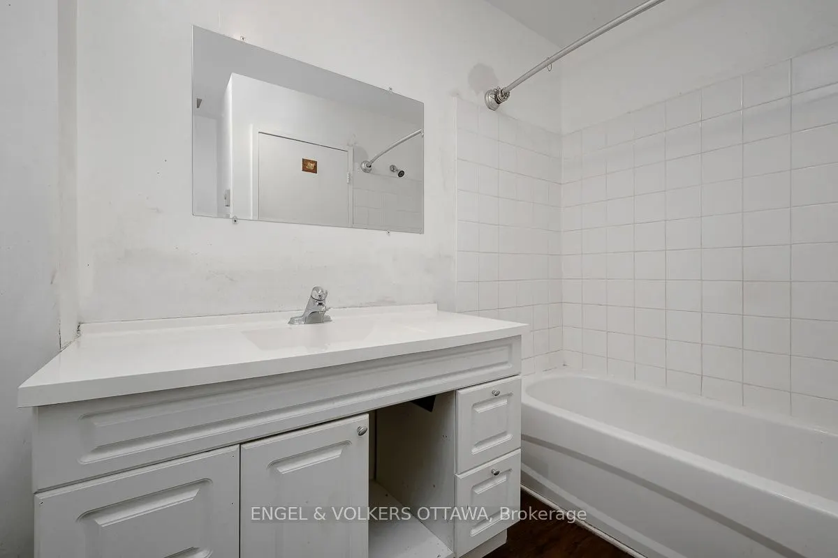 3445 Uplands Drive #133