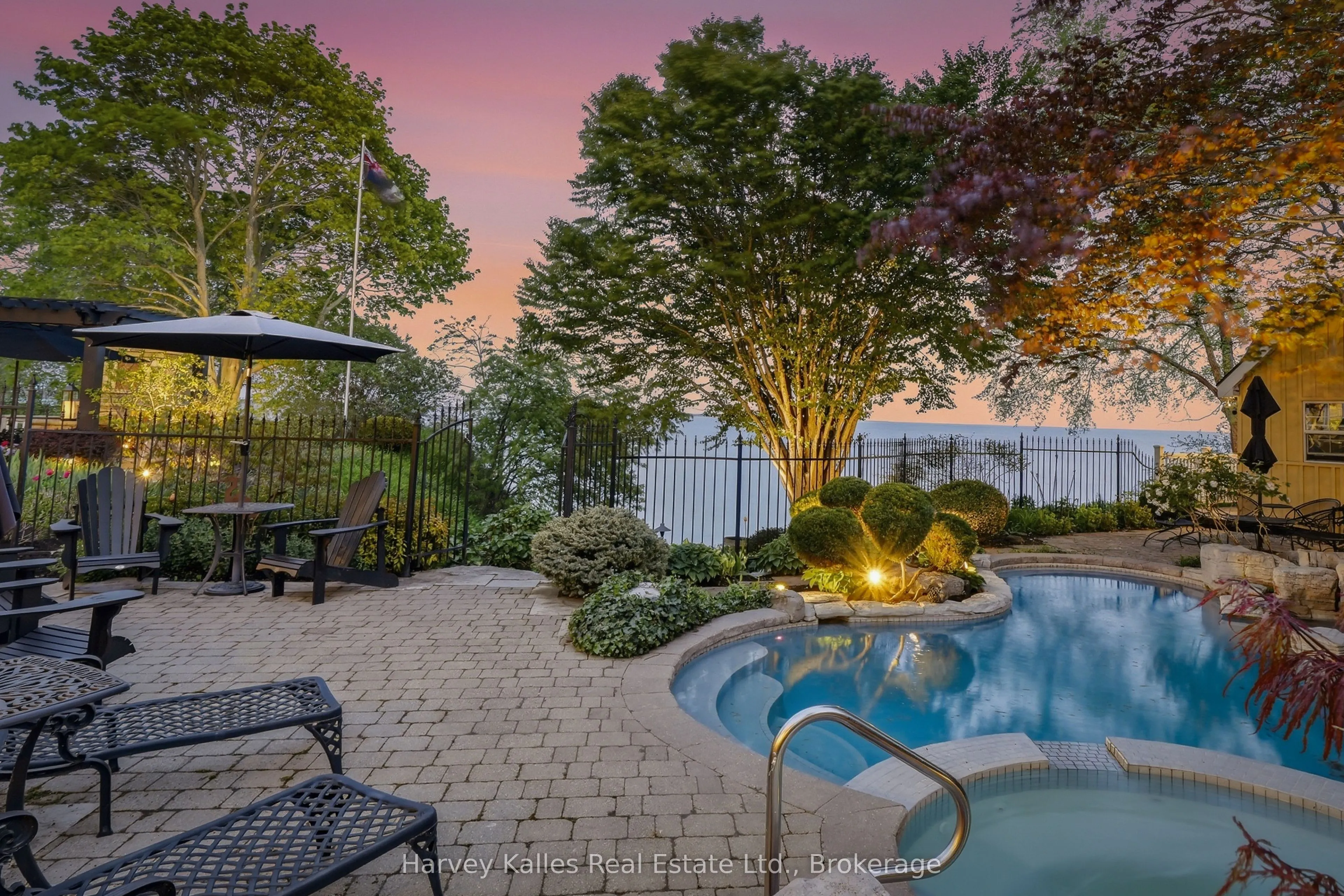 3 Skiff Cove Place