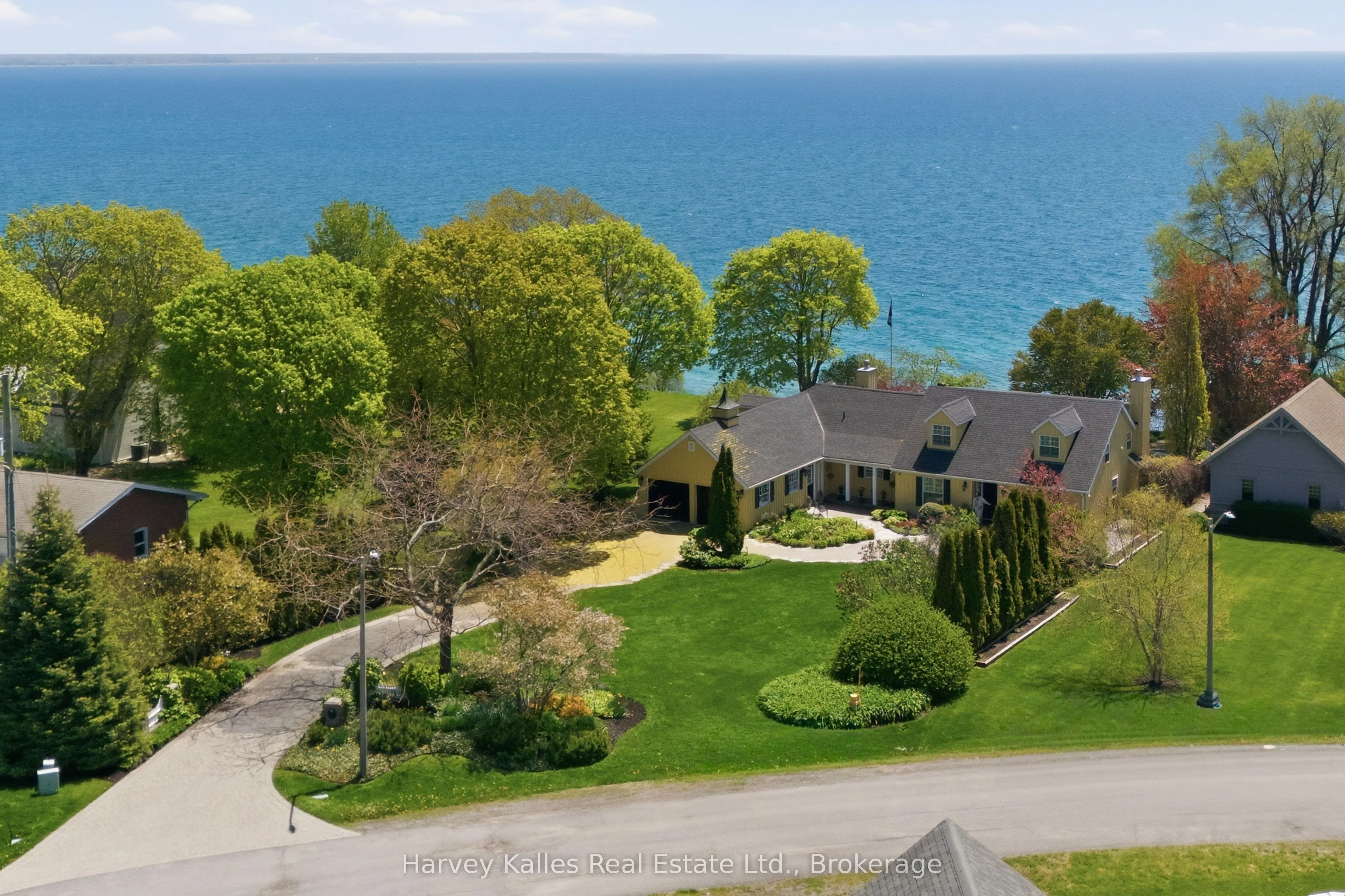 3 Skiff Cove Place