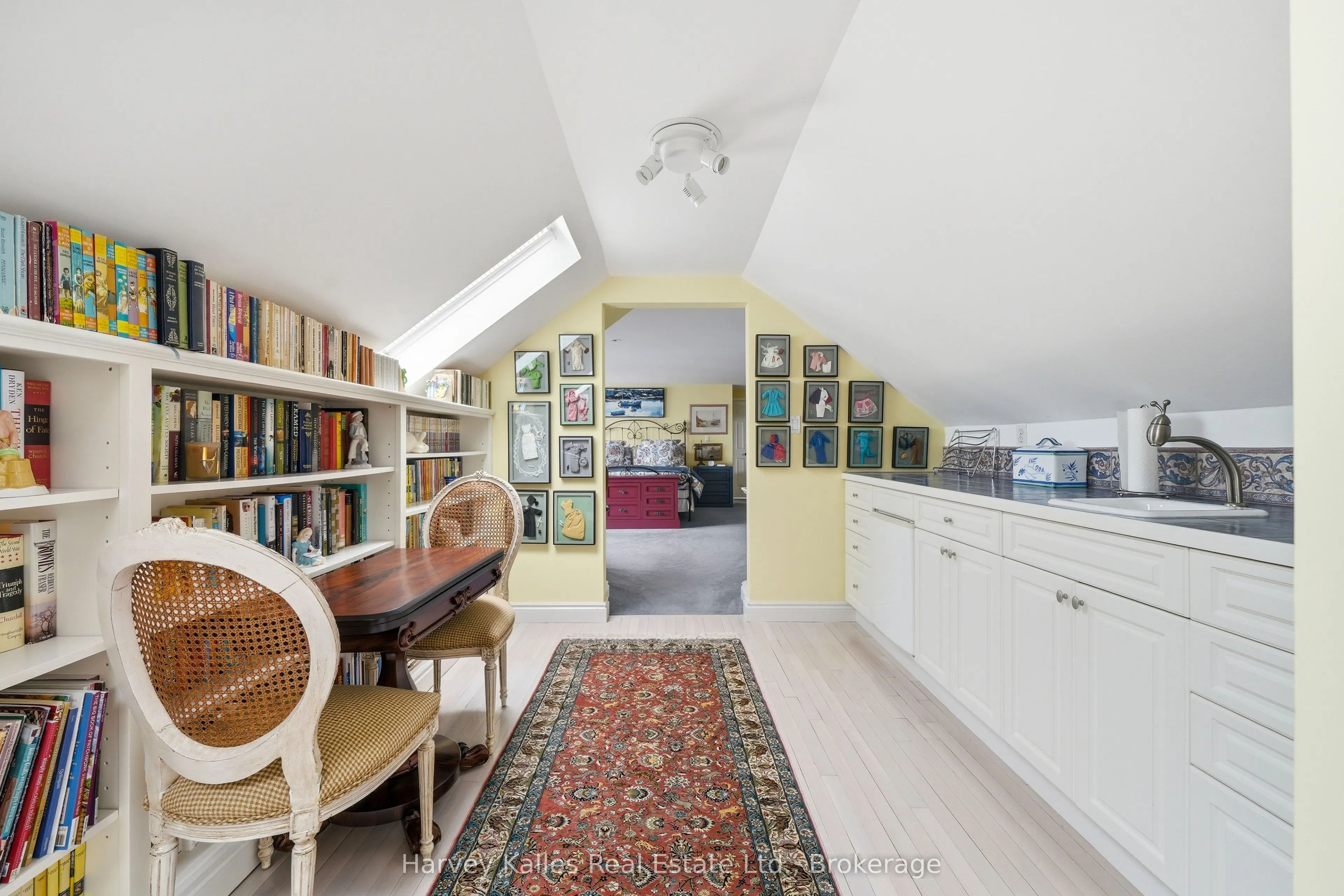 3 Skiff Cove Place